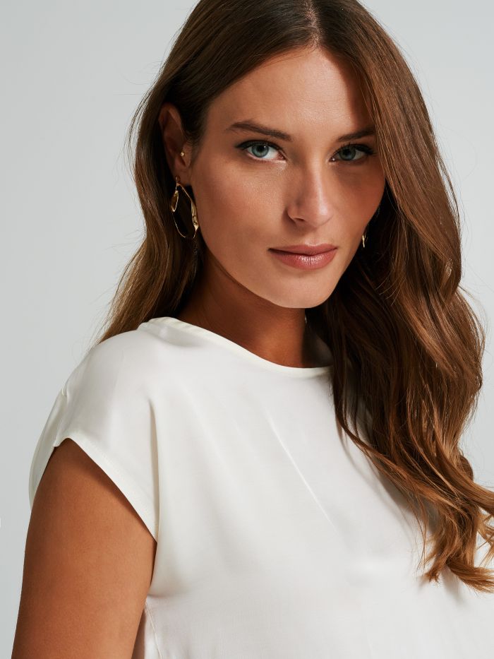 Bluse aus 100 % ECOVERO® Viskose  Rinascimento
