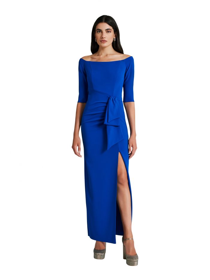 Robe longue épaules dénudées   Rinascimento