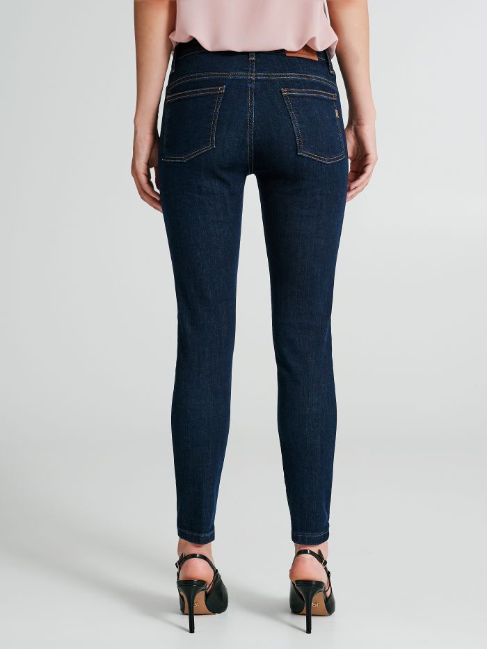 Skinny jeans with 6 buttons  Rinascimento