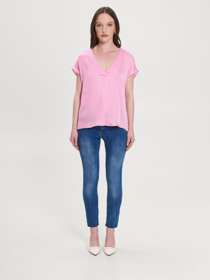 Camiseta rosa de satén 100 % viscosa ECOVERO®  Rinascimento