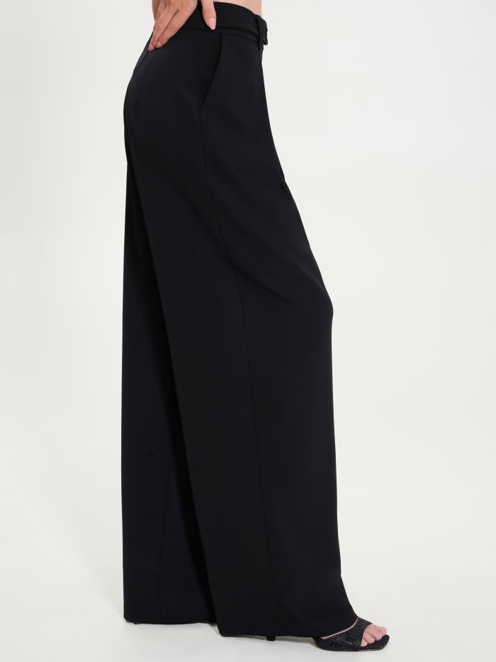 Flowy Trousers with Buckle-Style Chain   Rinascimento