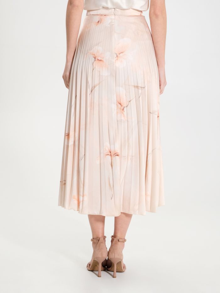 Pleated Floral-Print Skirt in_i4