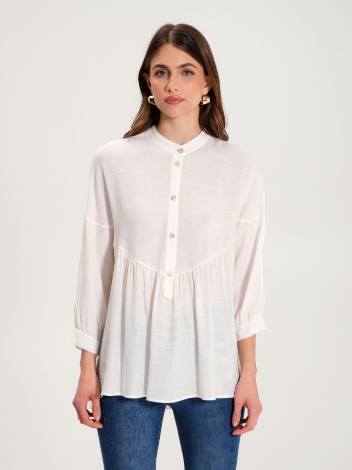White blouse in Viscose fabric det_2