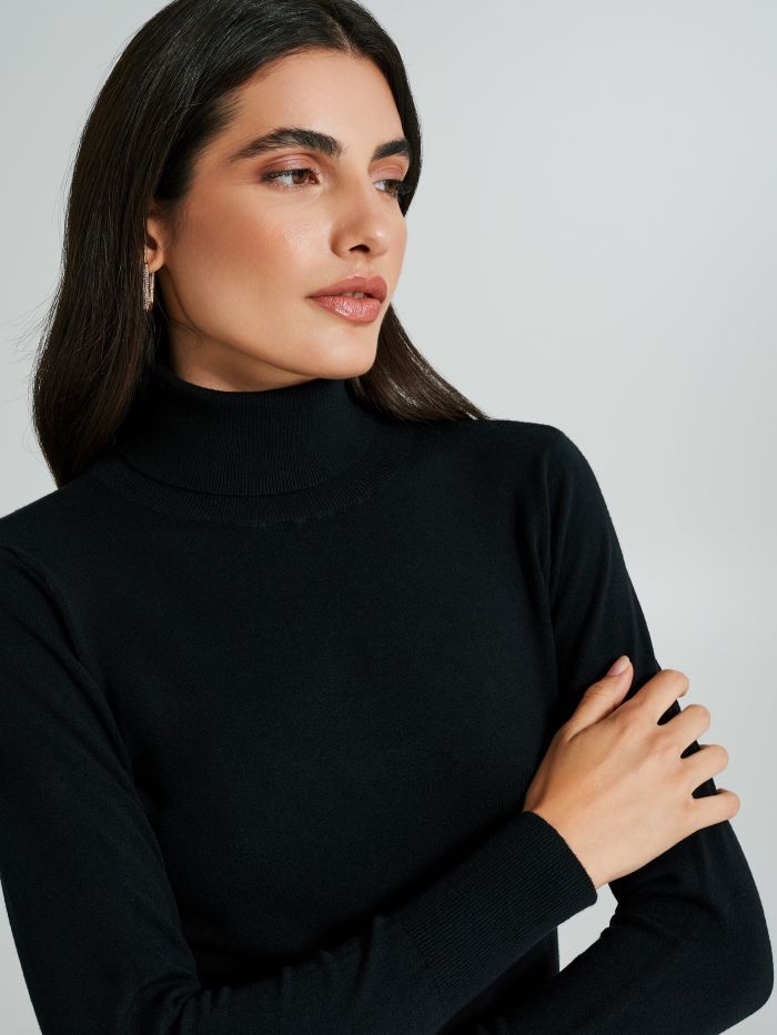 Basic turtleneck top  Rinascimento