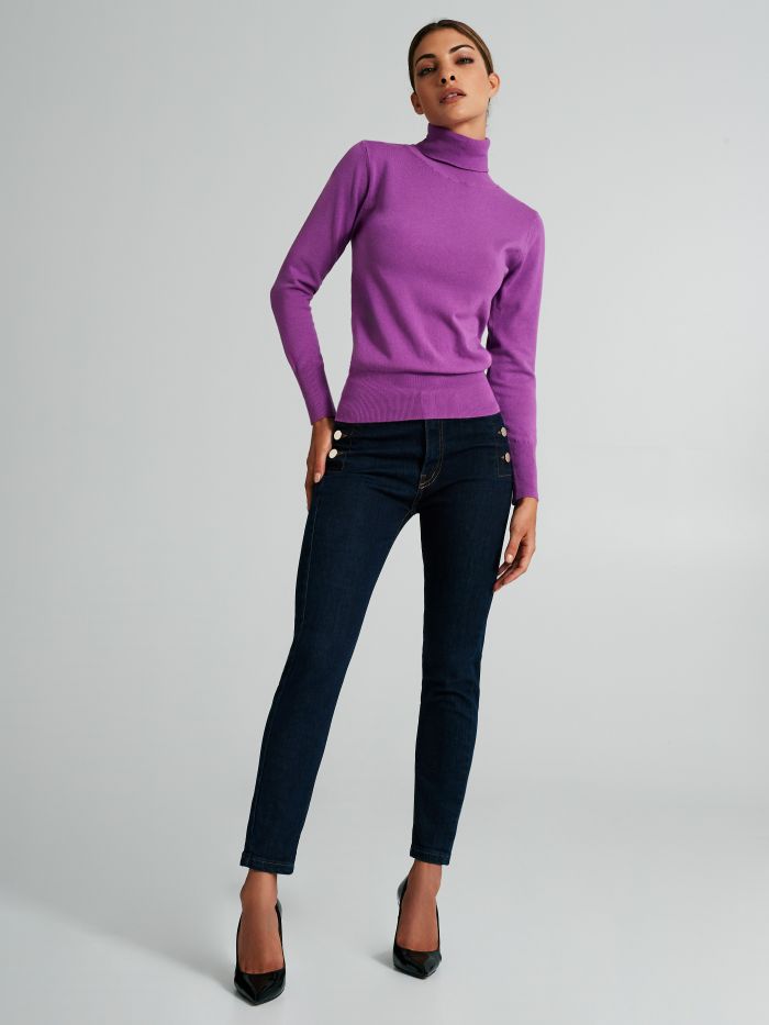 Basic turtleneck top  Rinascimento