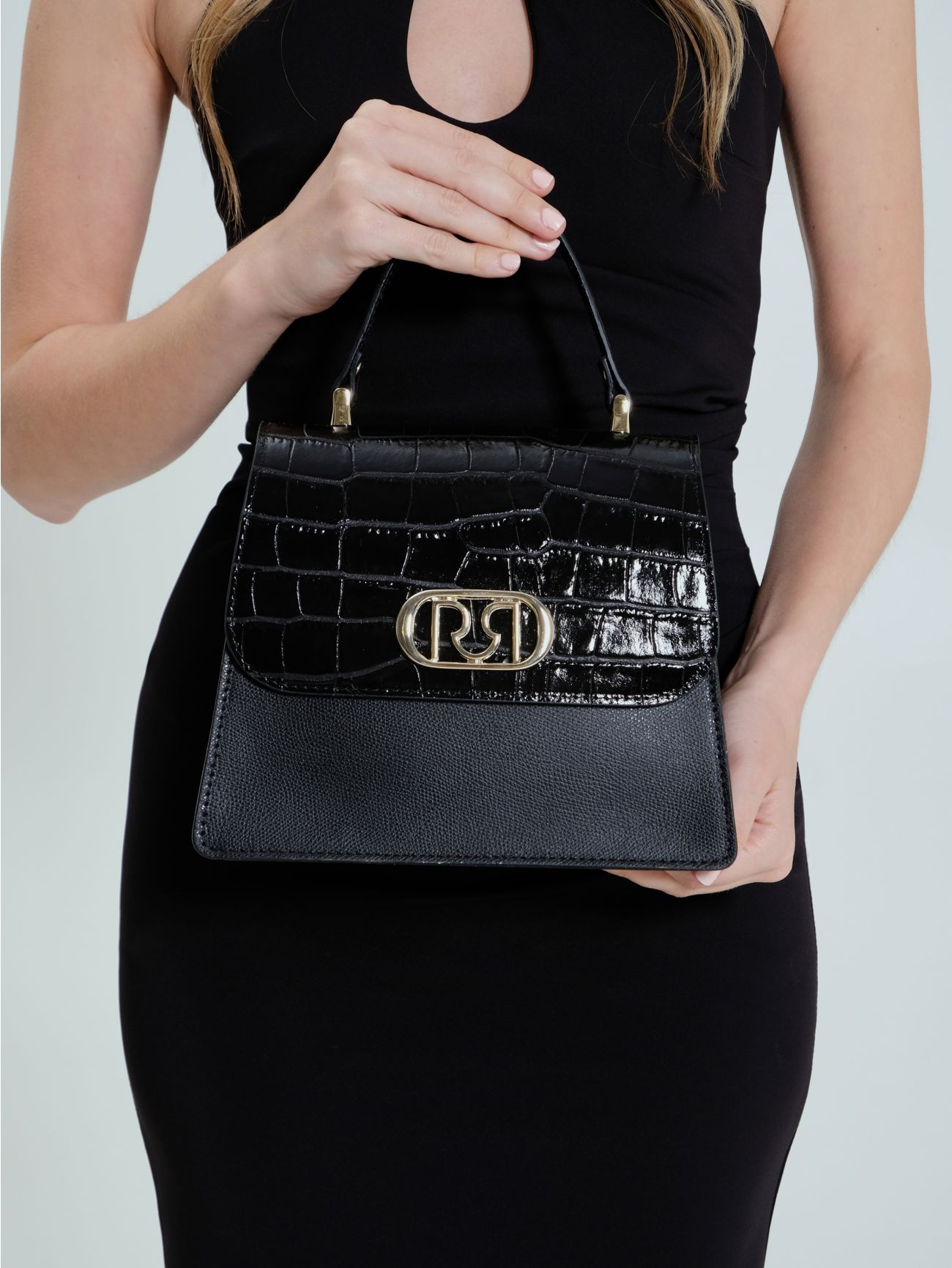 New Rinascimento Opera Bag in Black sp_e1