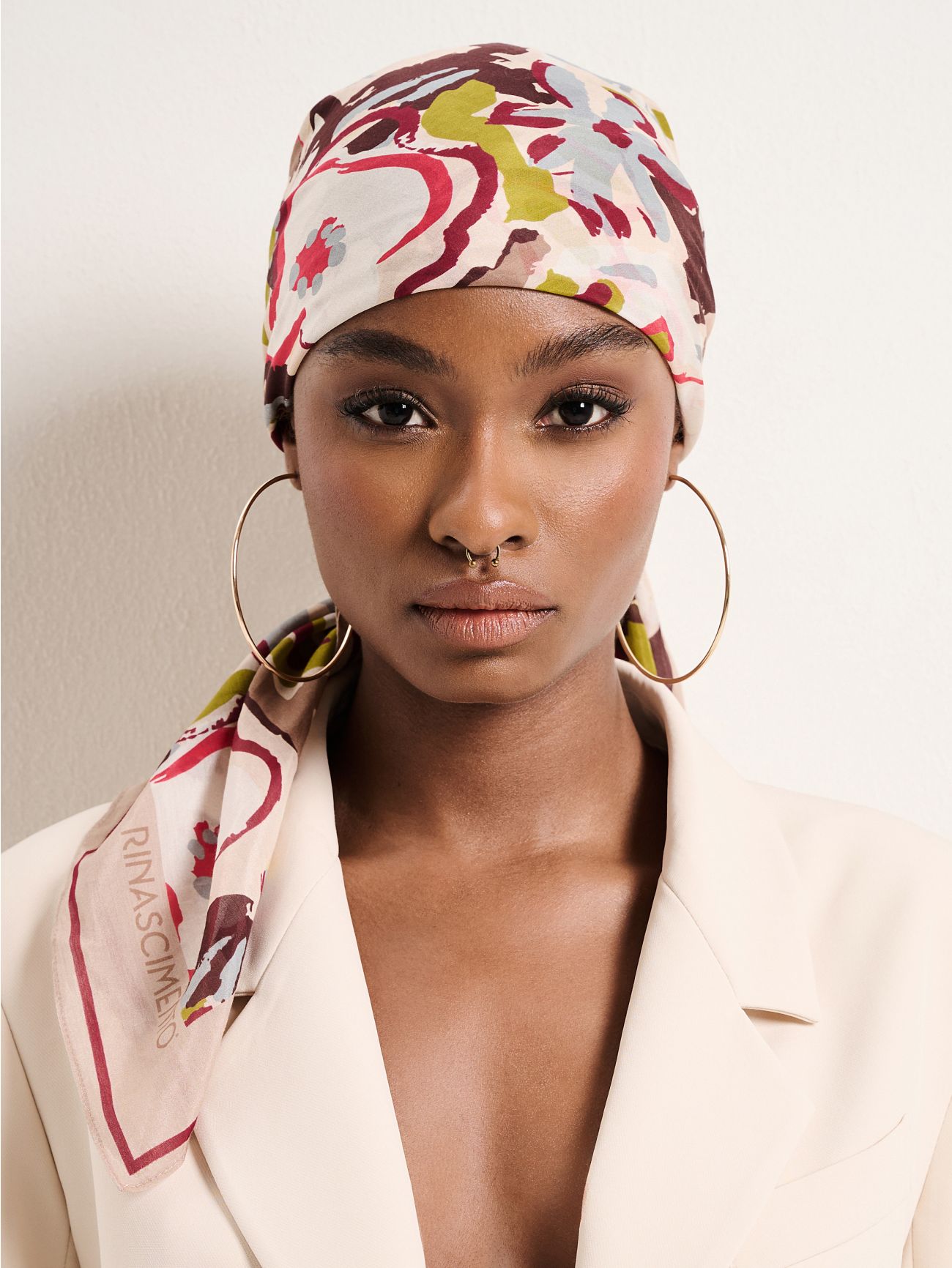 Pashmina-Schal in der Variante Beige  Rinascimento