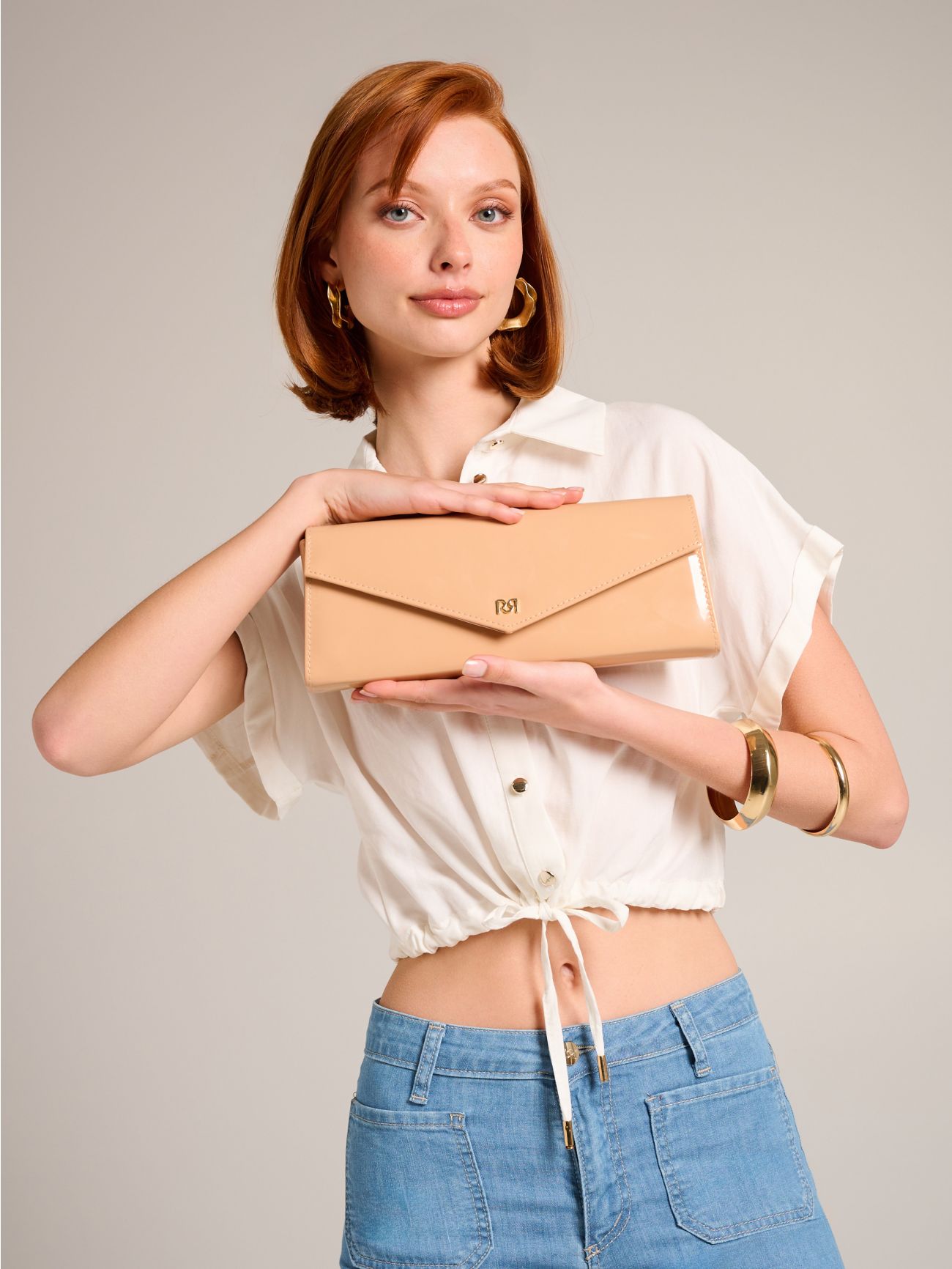Camel Envelope Clutch in_i5
