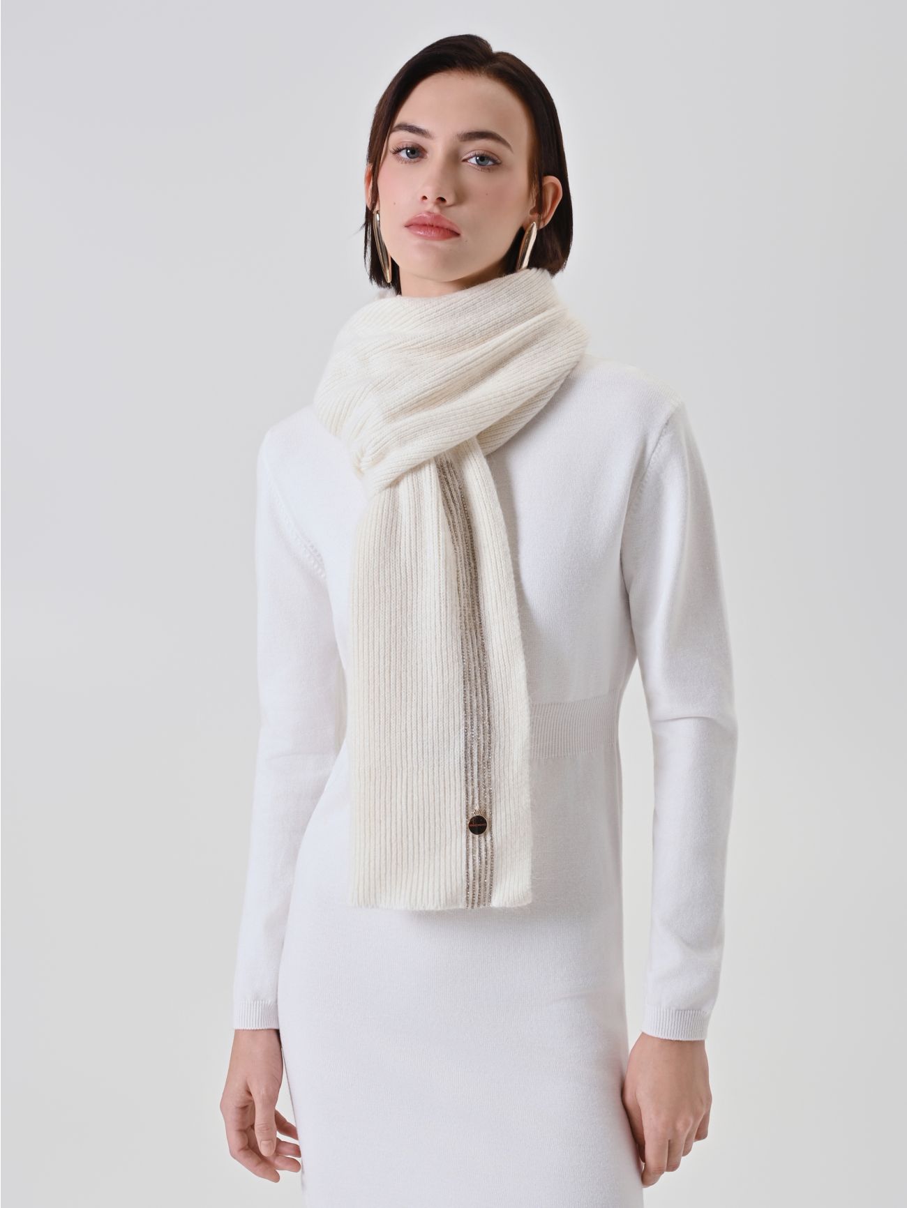 Cream White Knit Scarf  Rinascimento