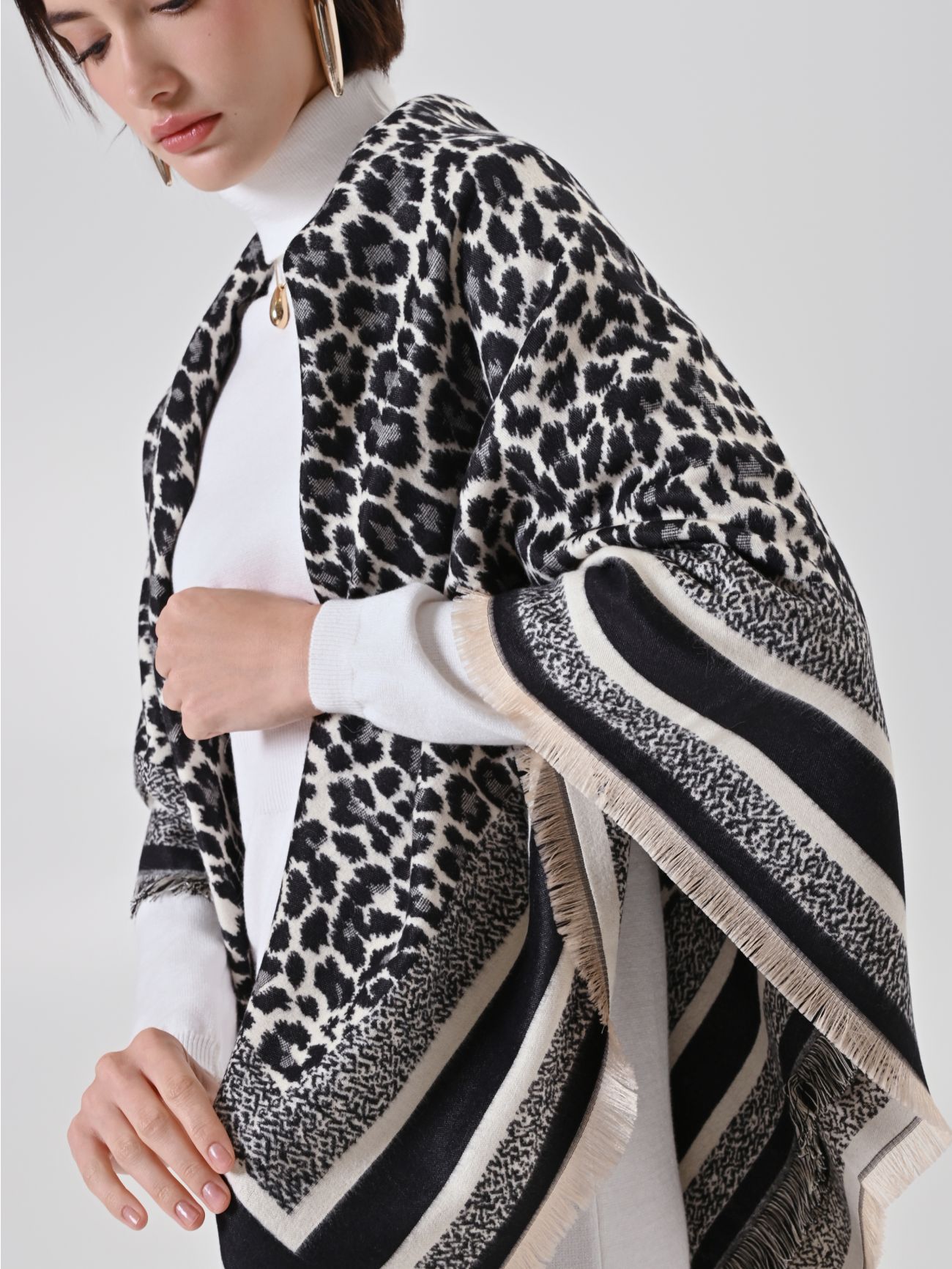 Black Animal Print Scarf 2 Rinascimento Black Animal Print Scarf in_i5