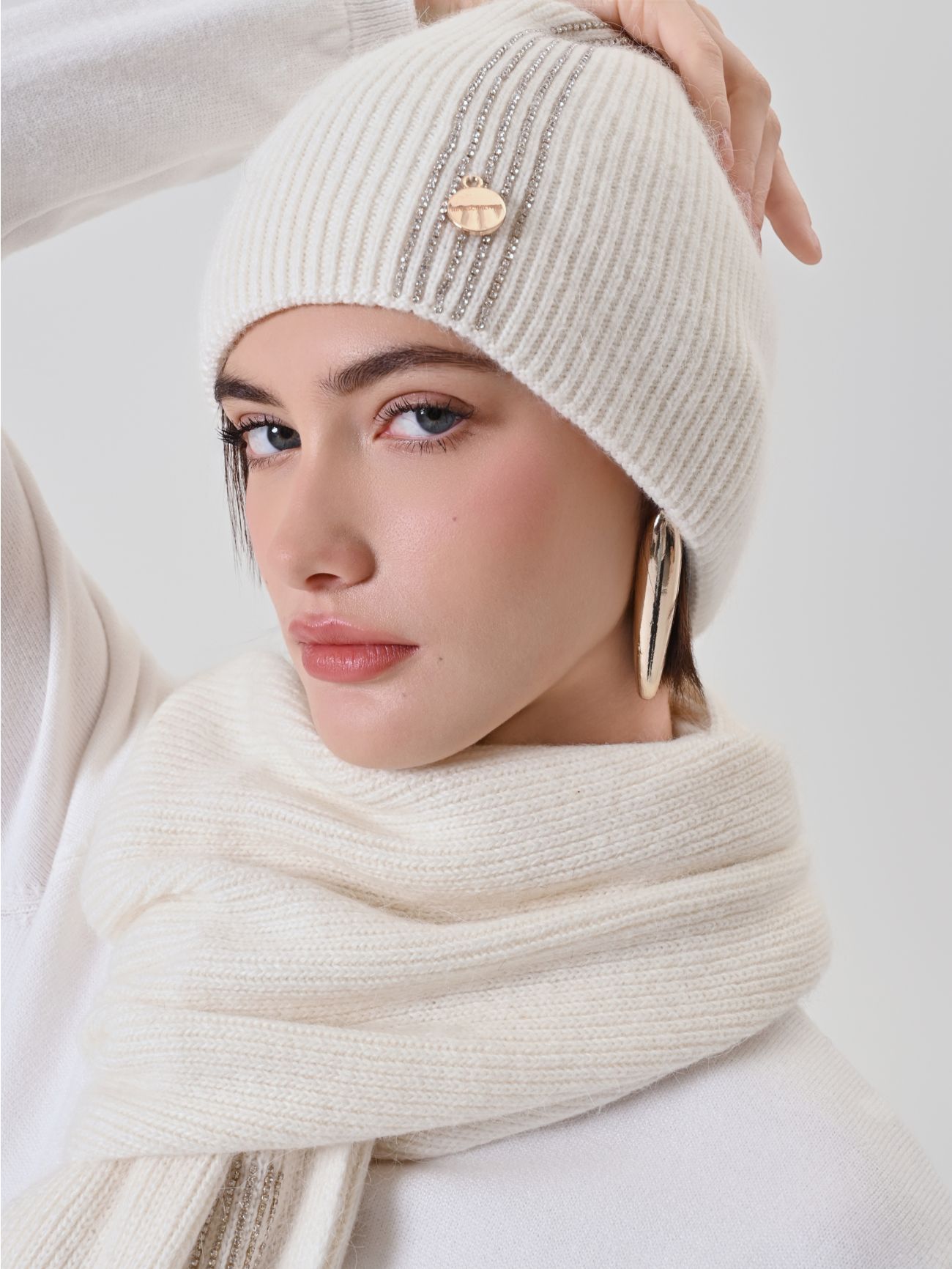 Cream Ribbed-Knit Beanie 2 Rinascimento Cream Ribbed-Knit Beanie in_i5