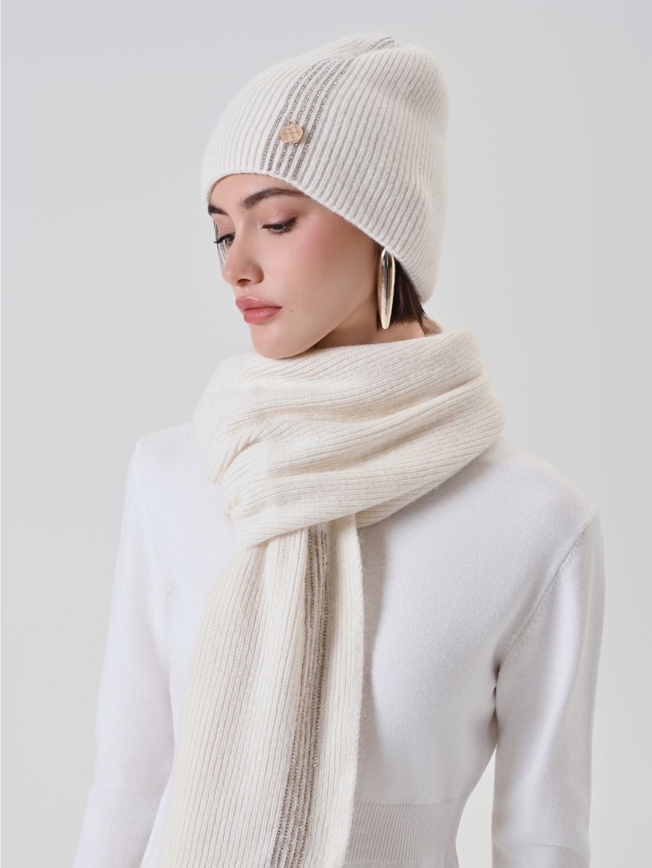 Cream Ribbed-Knit Beanie  Rinascimento