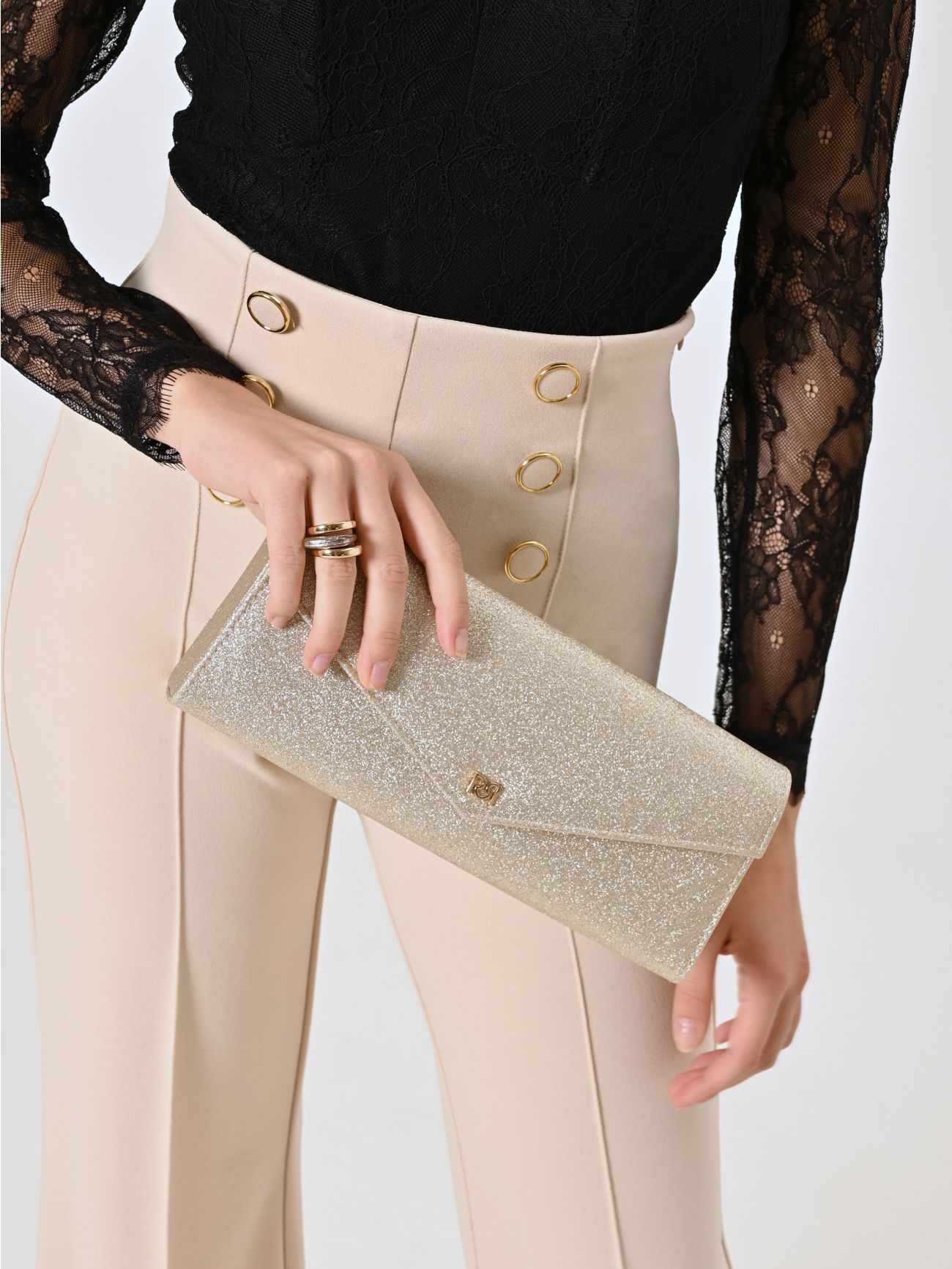 Platinum Glitter Clutch in_i7