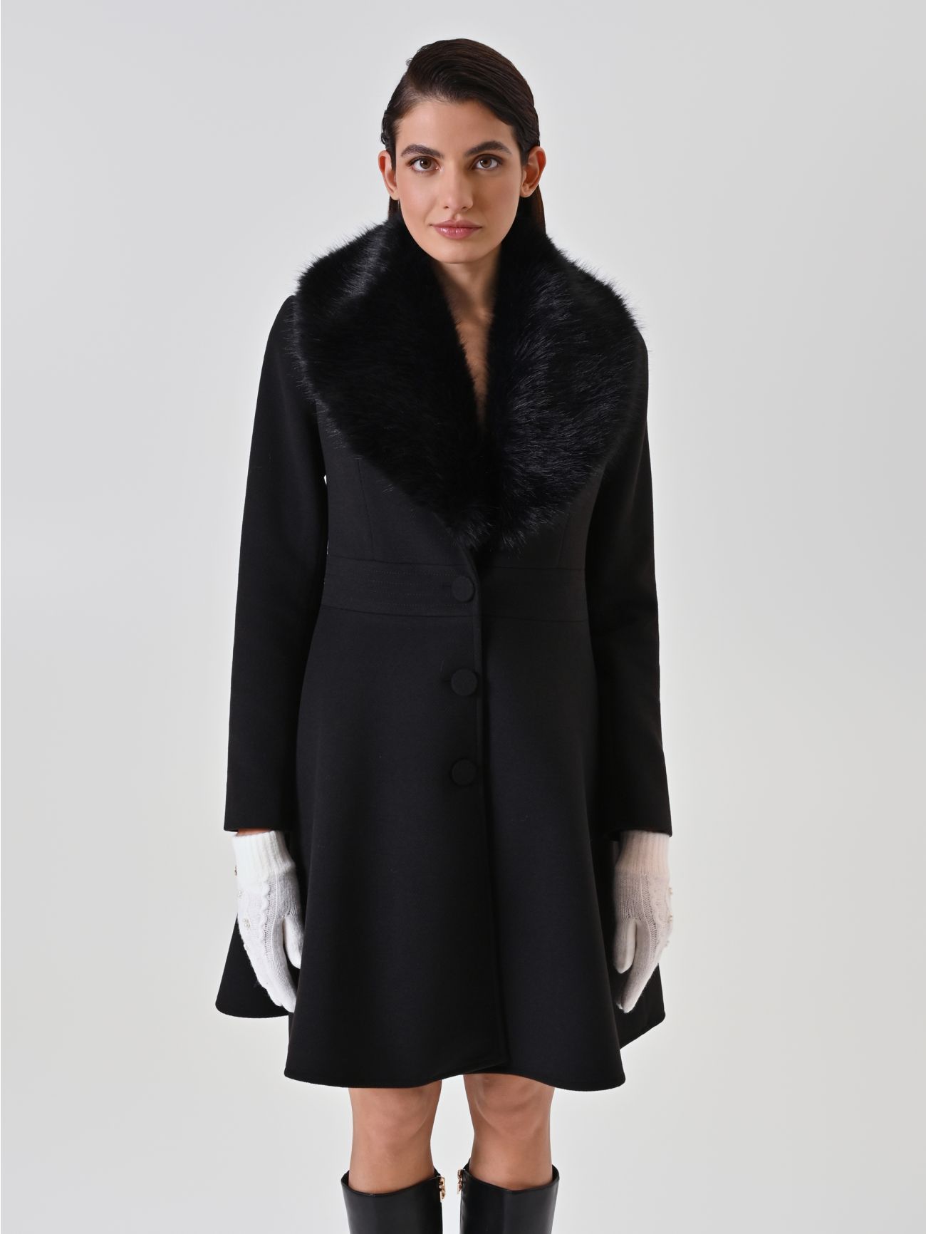 White Cable-Knit Gloves with Pearls det_1