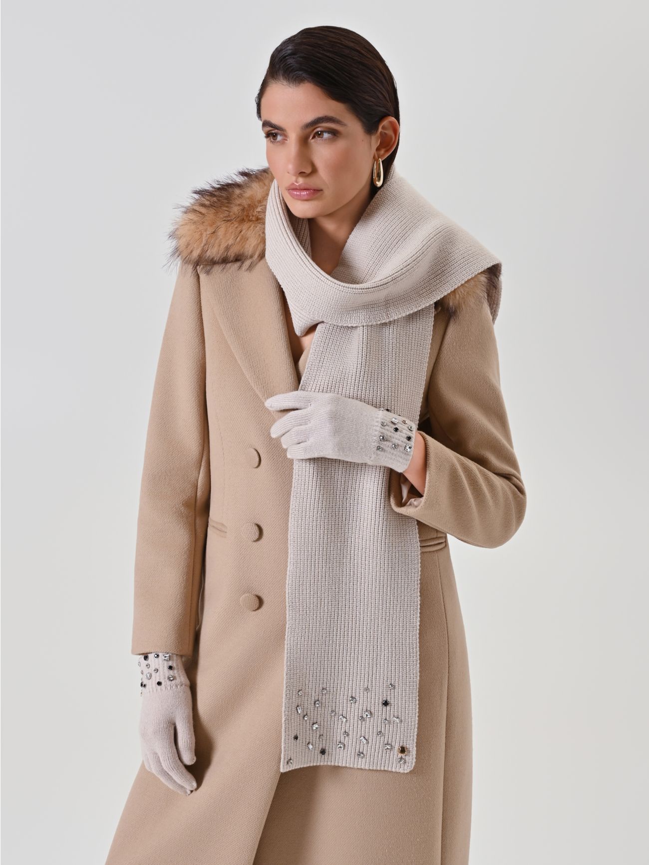 Crystal and Stone Embellished White Scarf  Rinascimento