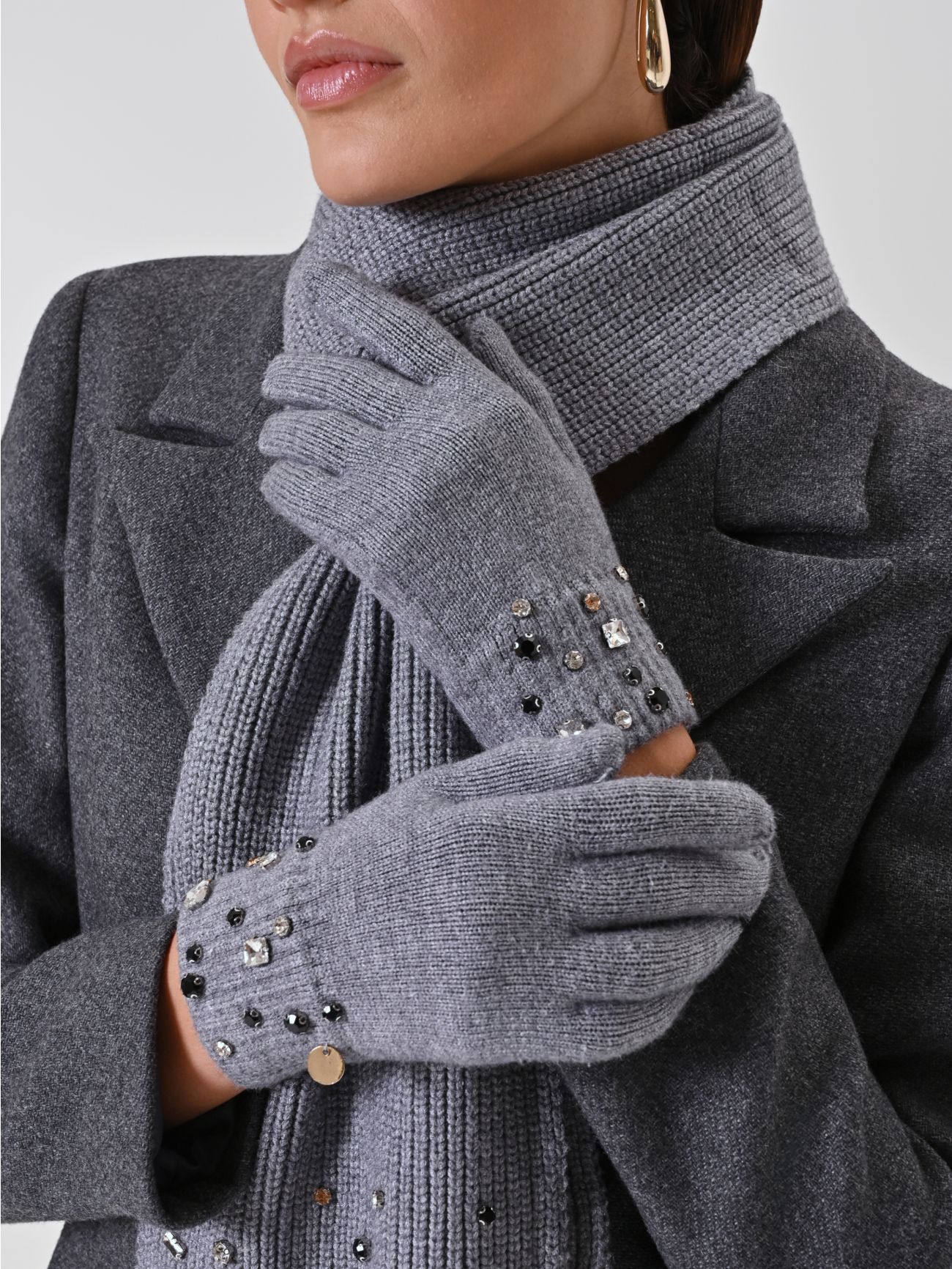 Stone-Embellished Grey Knit Gloves 2 Rinascimento Stone-Embellished Grey Knit Gloves in_i5