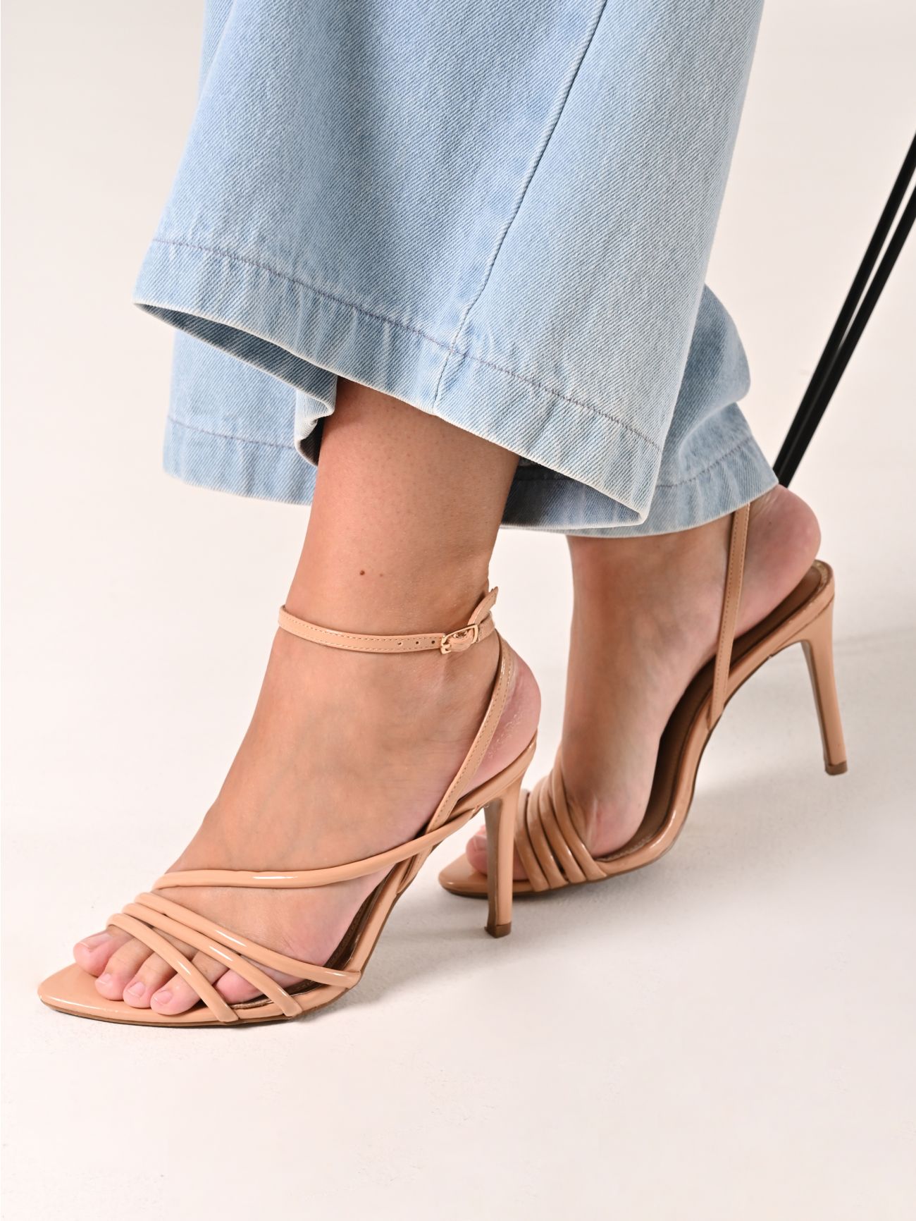 Sandales vernies camel  Rinascimento