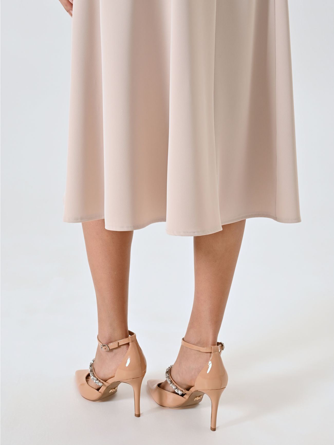 Escarpins vernis camel in_i5