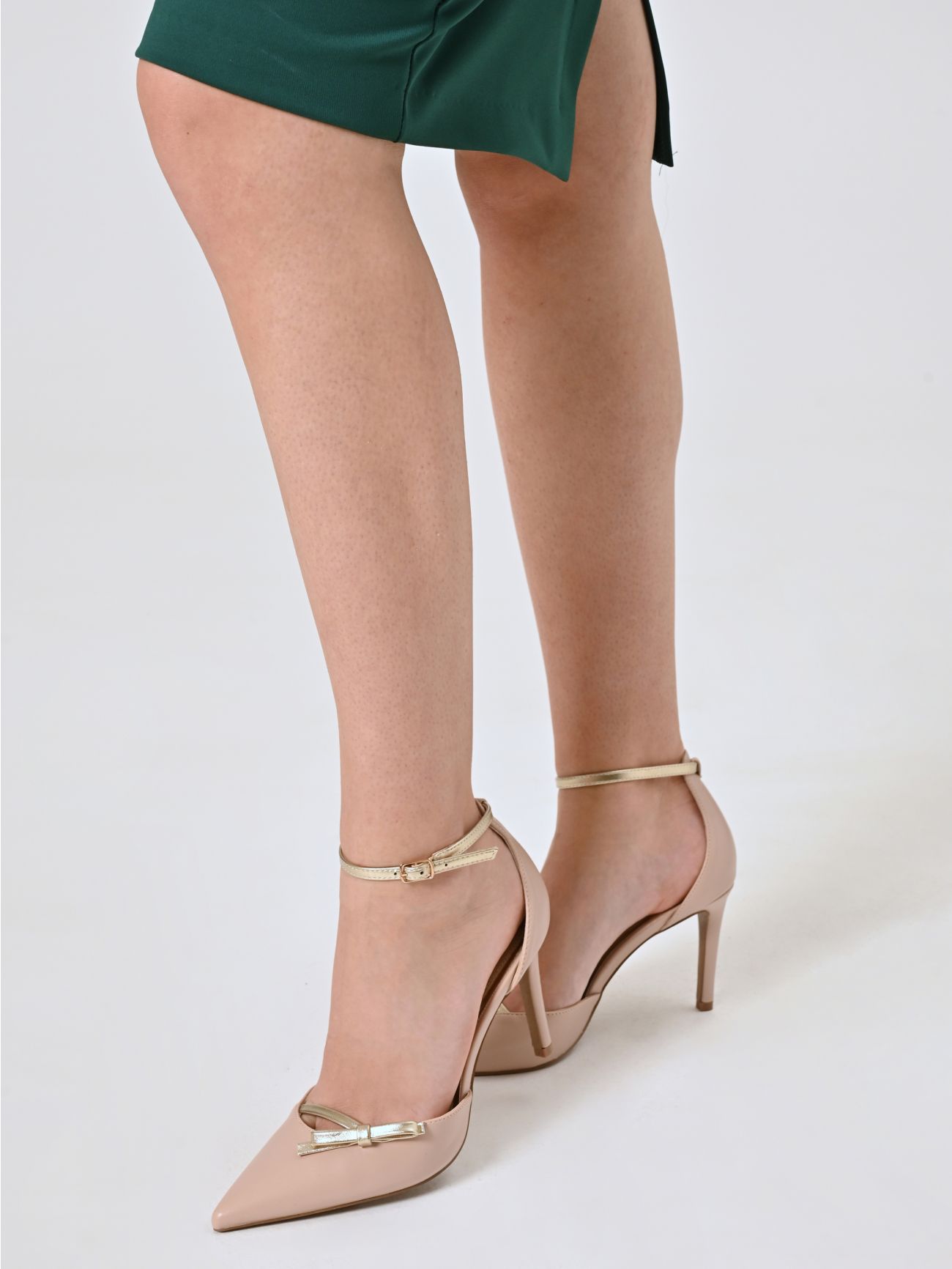 Pumps with Ankle Strap and Bows in_i5