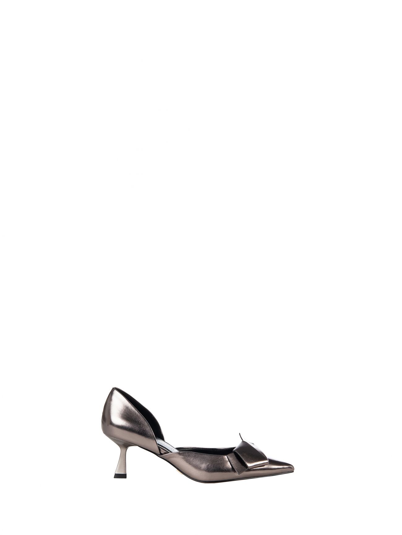 Metallic Pumps with Bow det_4