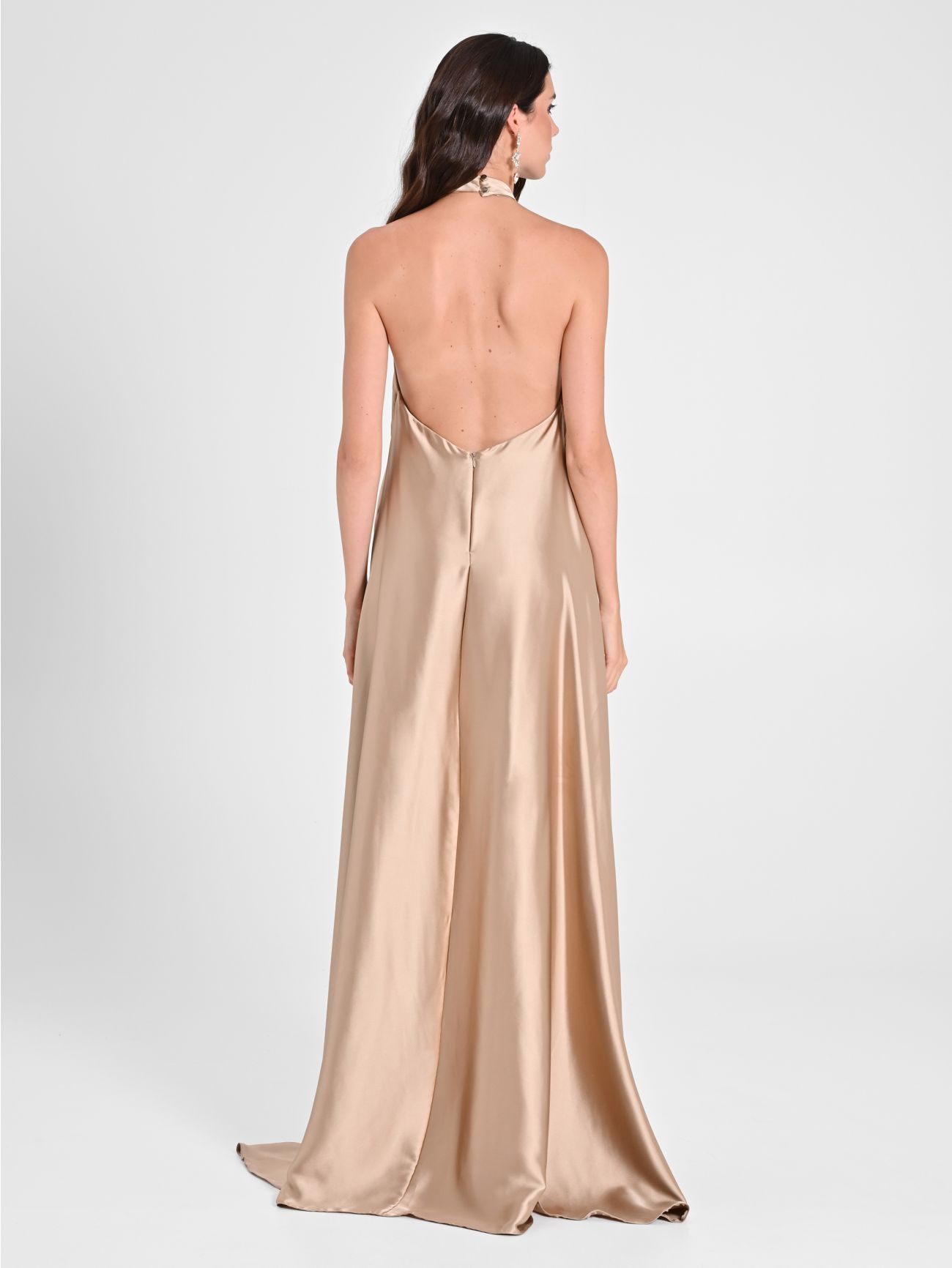 Long Dress with American Neckline  det_3