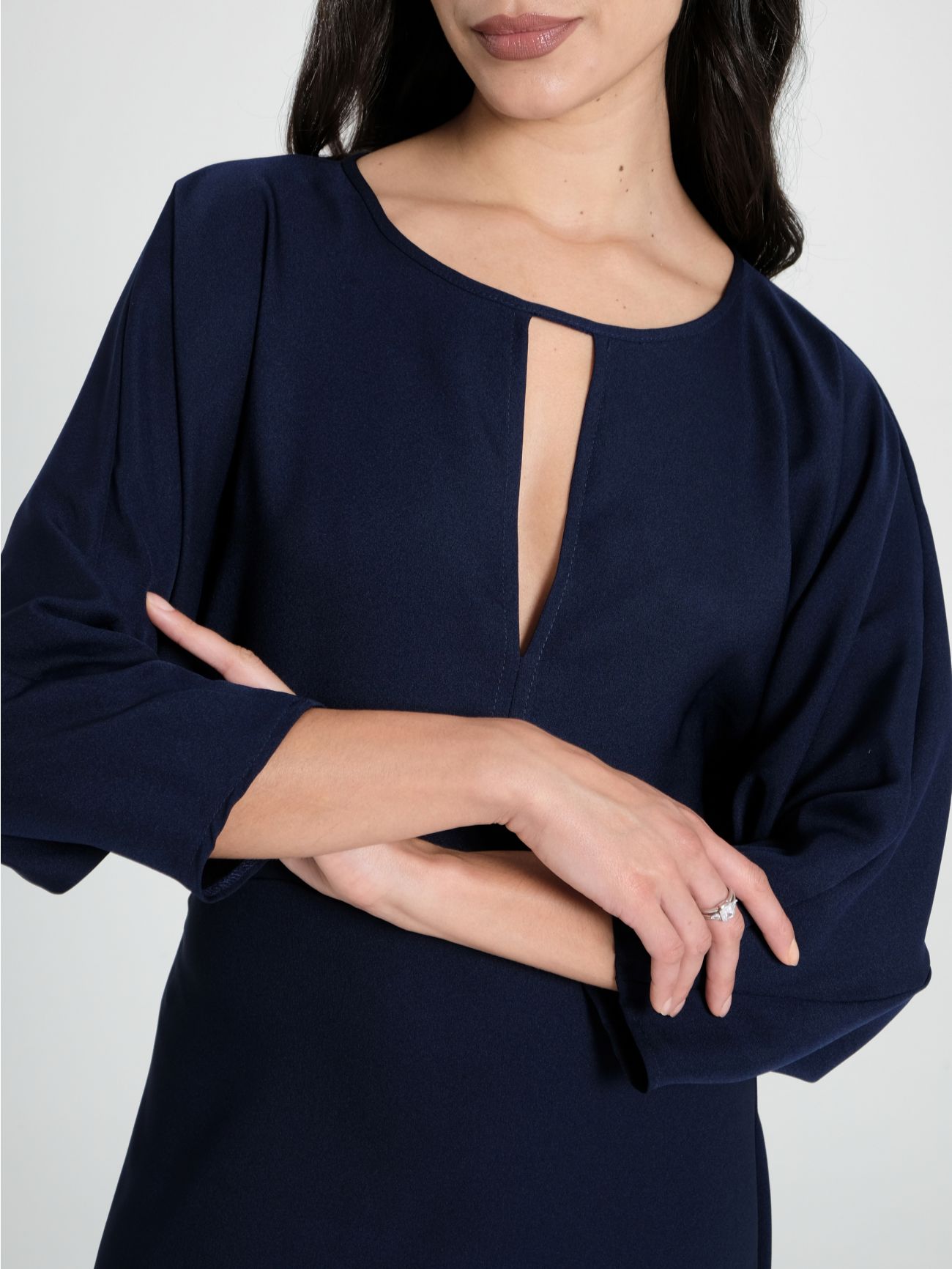 Midi Dress with Kimono Sleeves in_i5