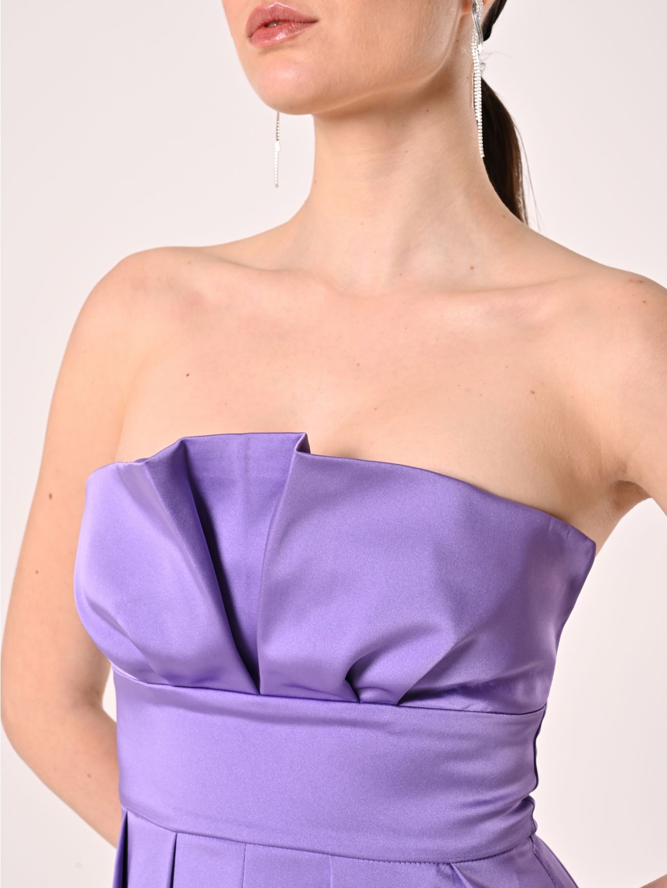 Robe longue lilas en satin in_i5