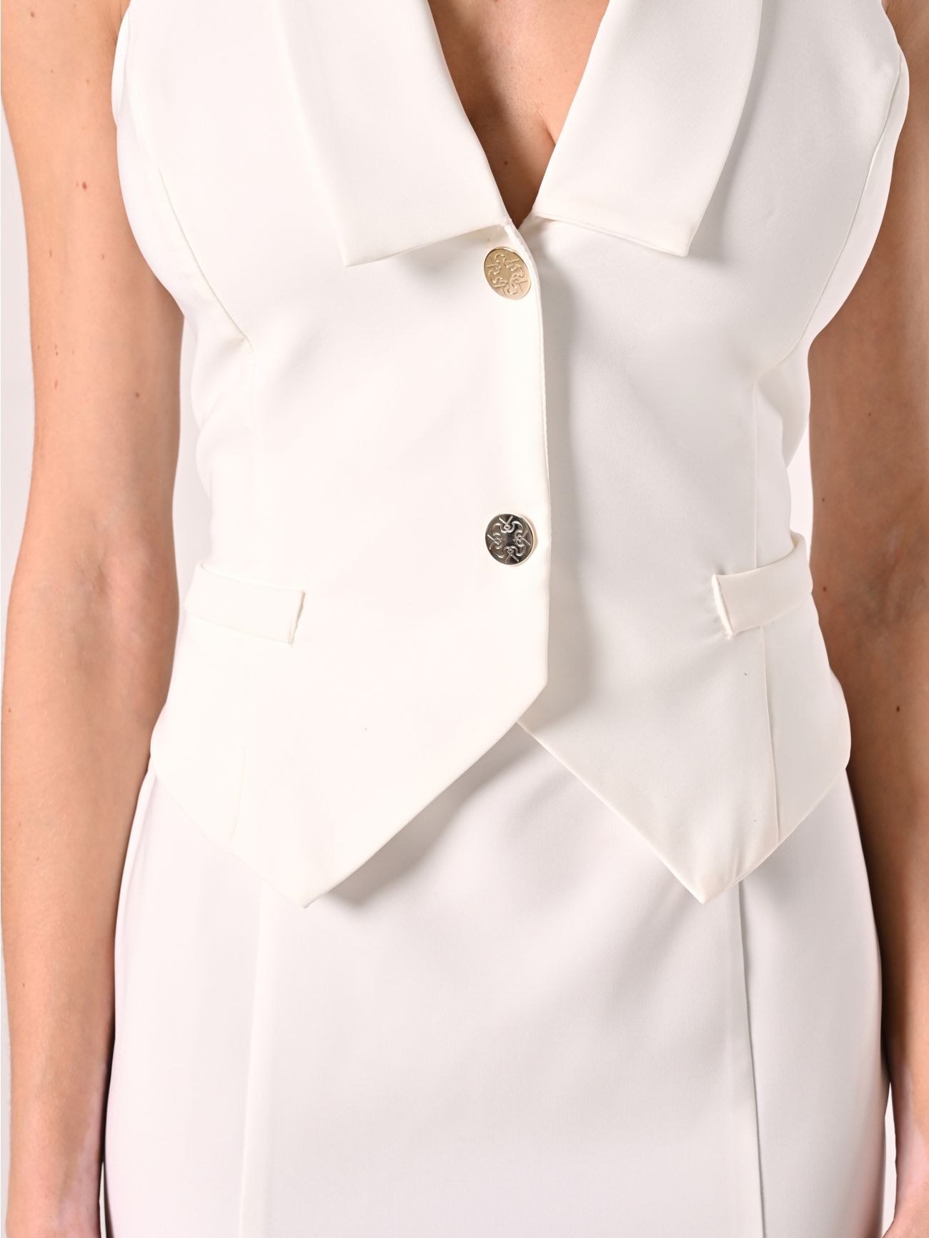 Vestido de tubo blanco estilo chaleco in_i5