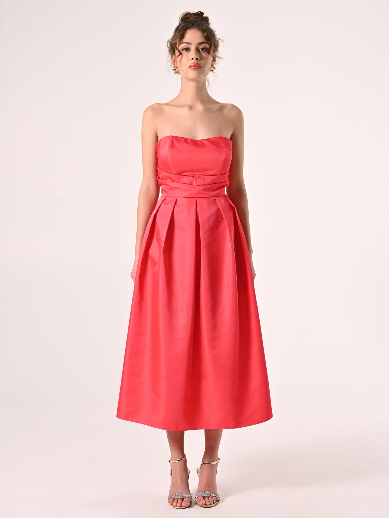 Bustierkleid mit Tellerrock aus Twilll in Kamelienrosa det_1