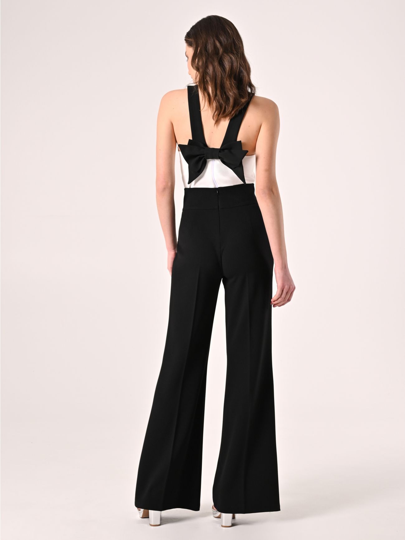Pantaloni Neri con Incrocio det_3