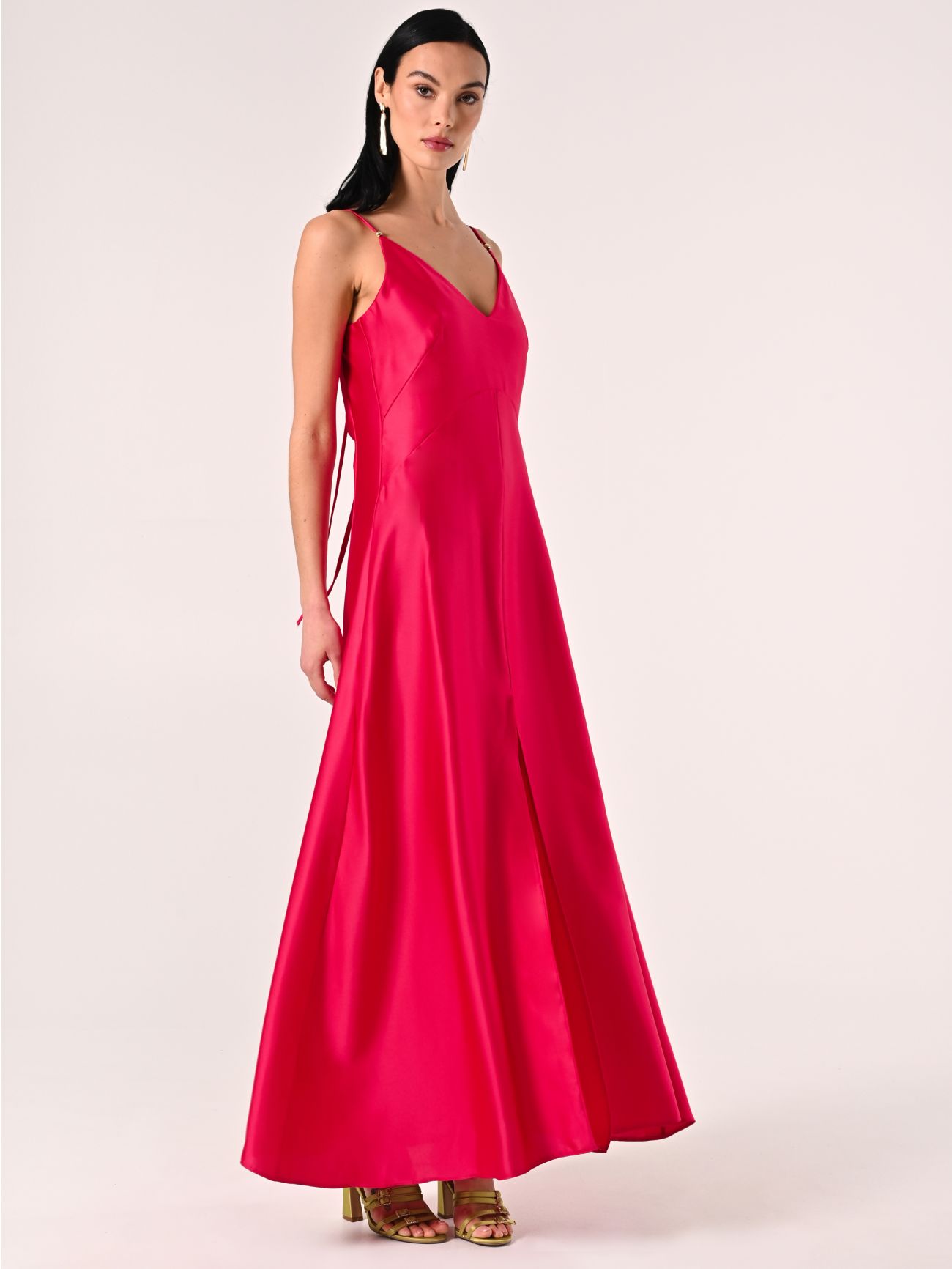 Robe fuchsia en satin avec lacets bustier in_i7