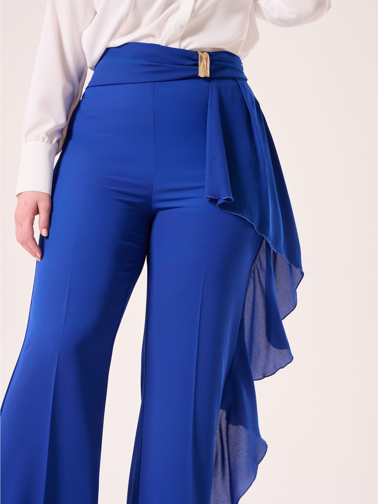Pantalón curvy azul china con joya in_i5