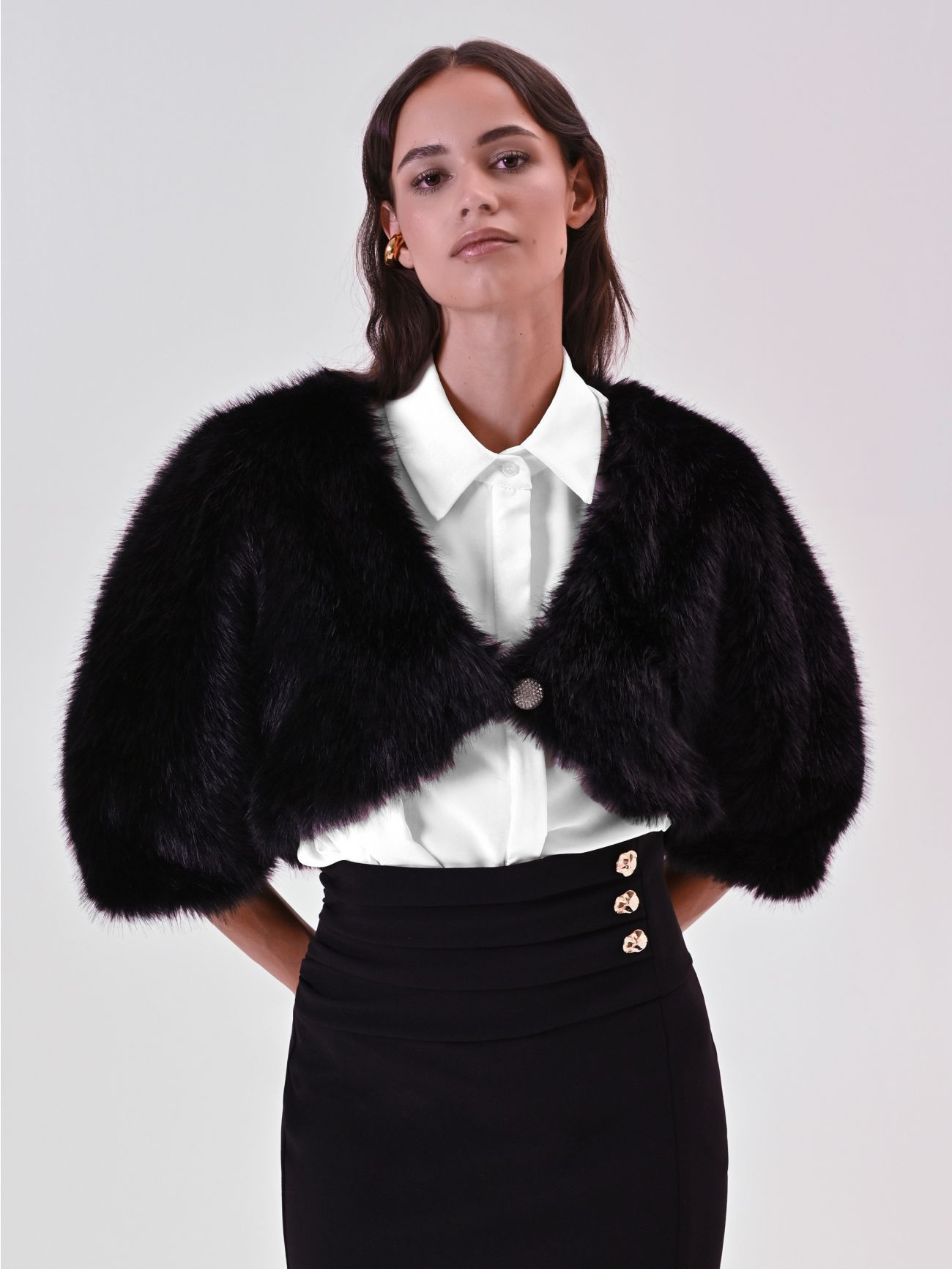 Black Faux Fur Shrug in_i7