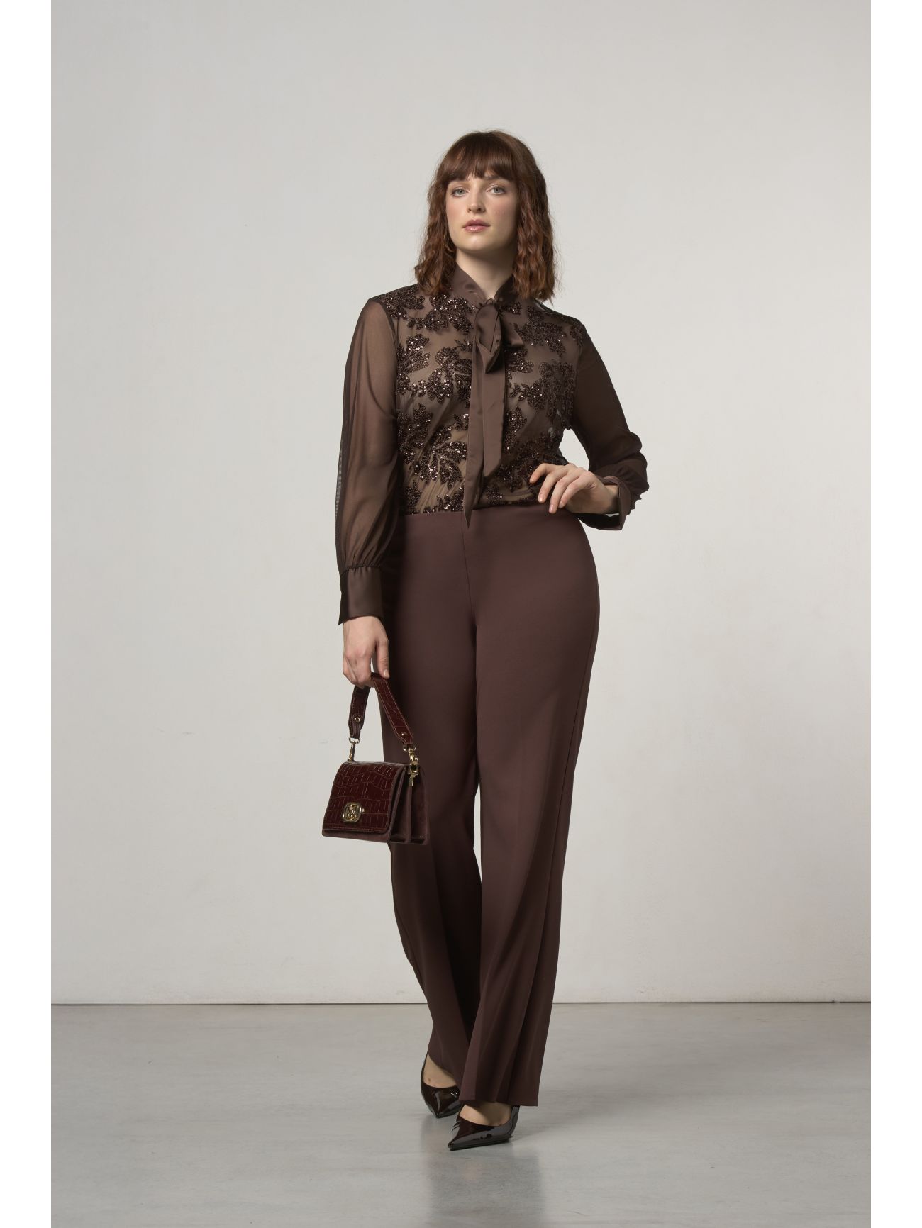 Chocolate Sequin-Embroidered Curvy Blouse sp_e1