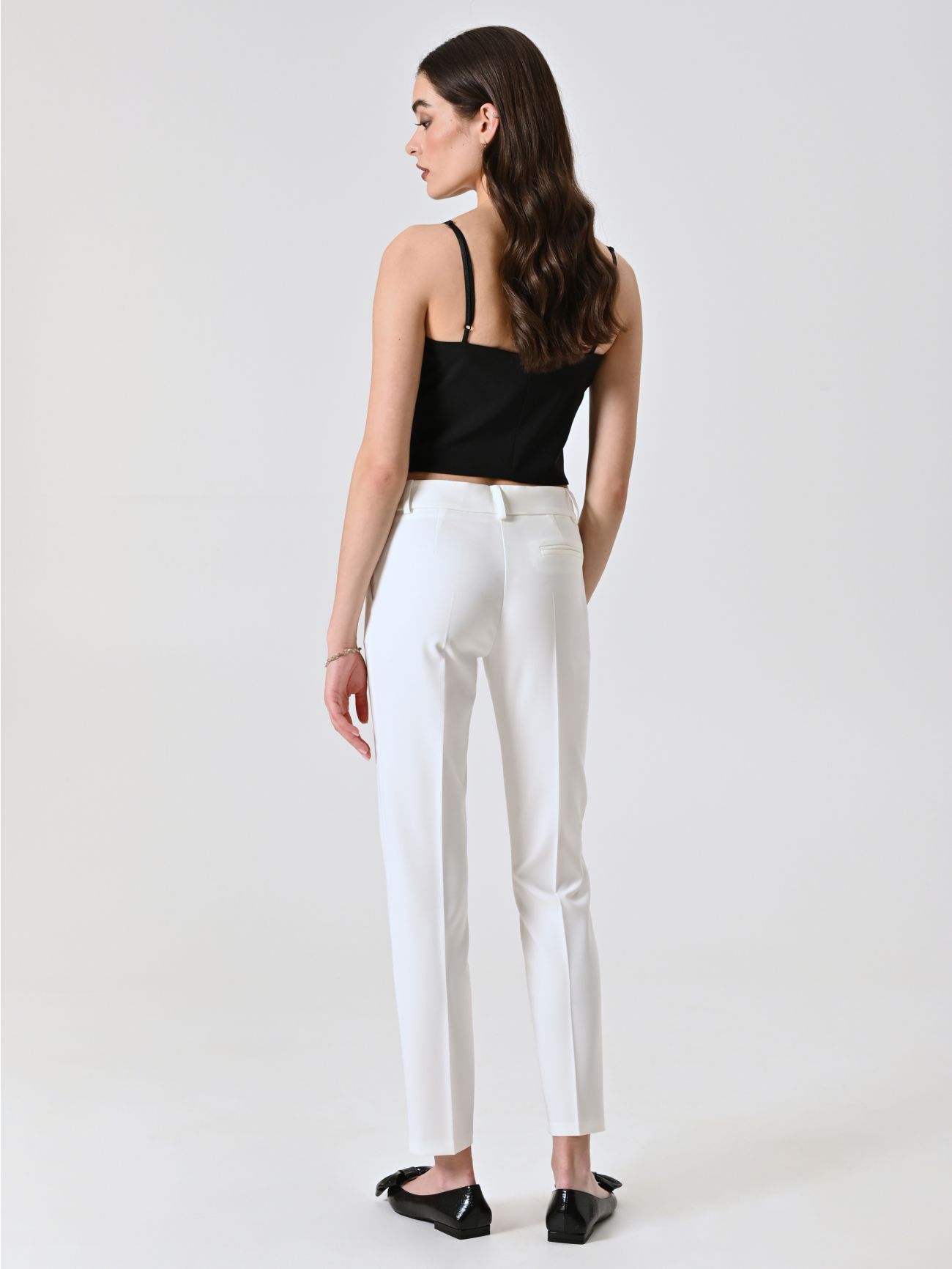 Slim Trousers in White Technical Fabric det_3