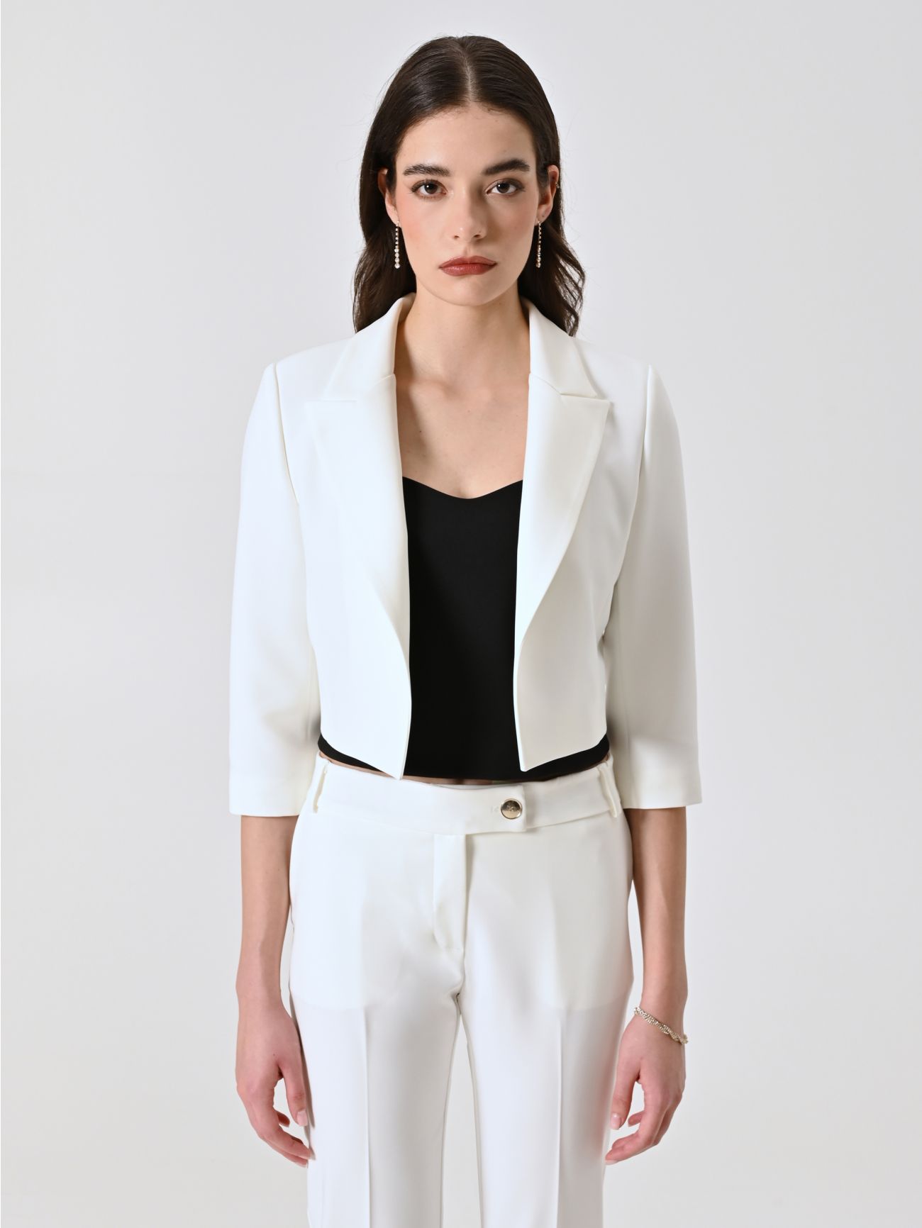 Chaqueta corta de tejido técnico blanco det_2