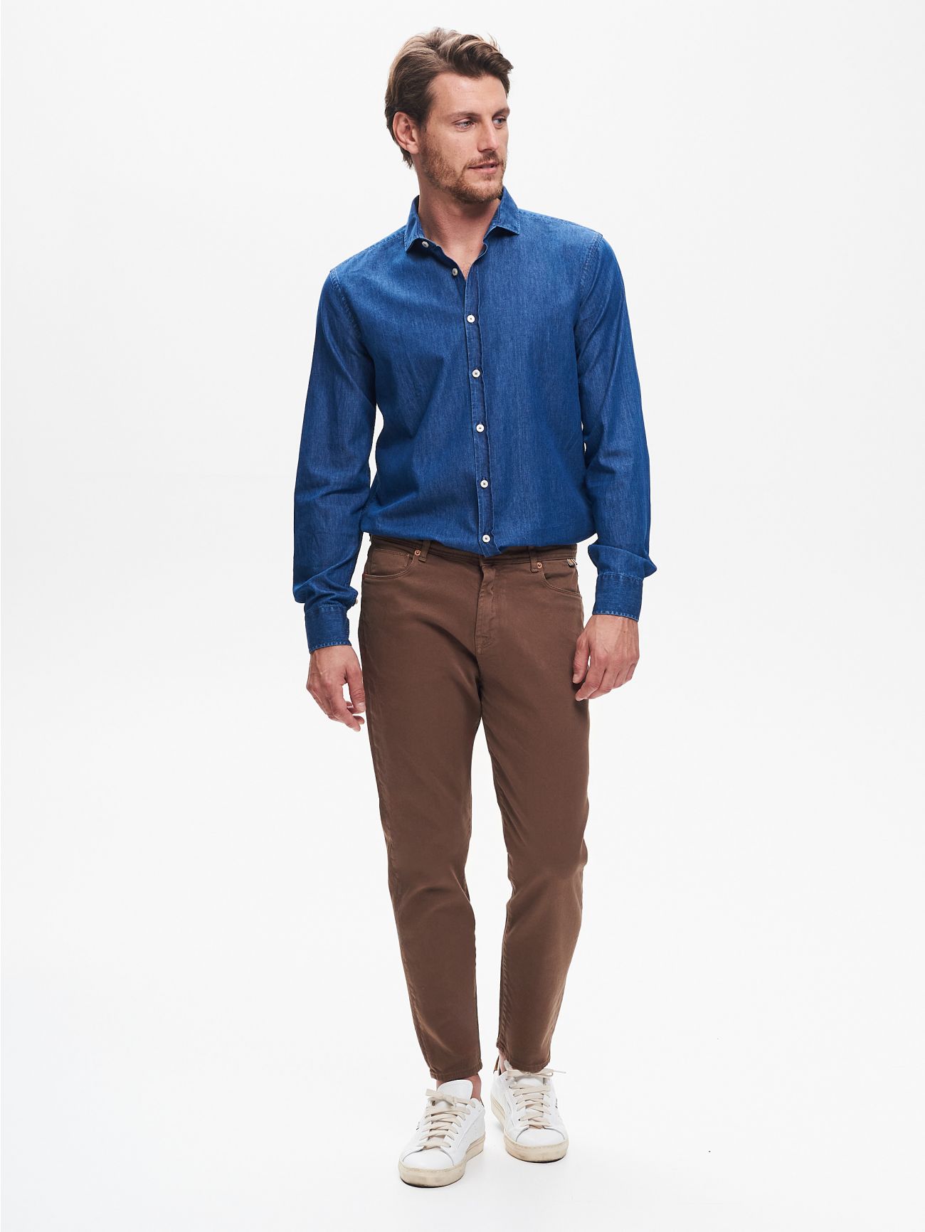 Medium-Wash Men’s Blue Denim Shirt QB24 det_1