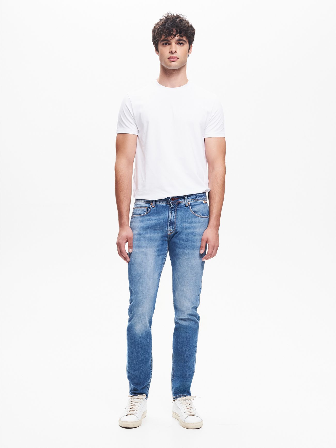 Vaqueros slim fit azul para hombre; QB24 det_1