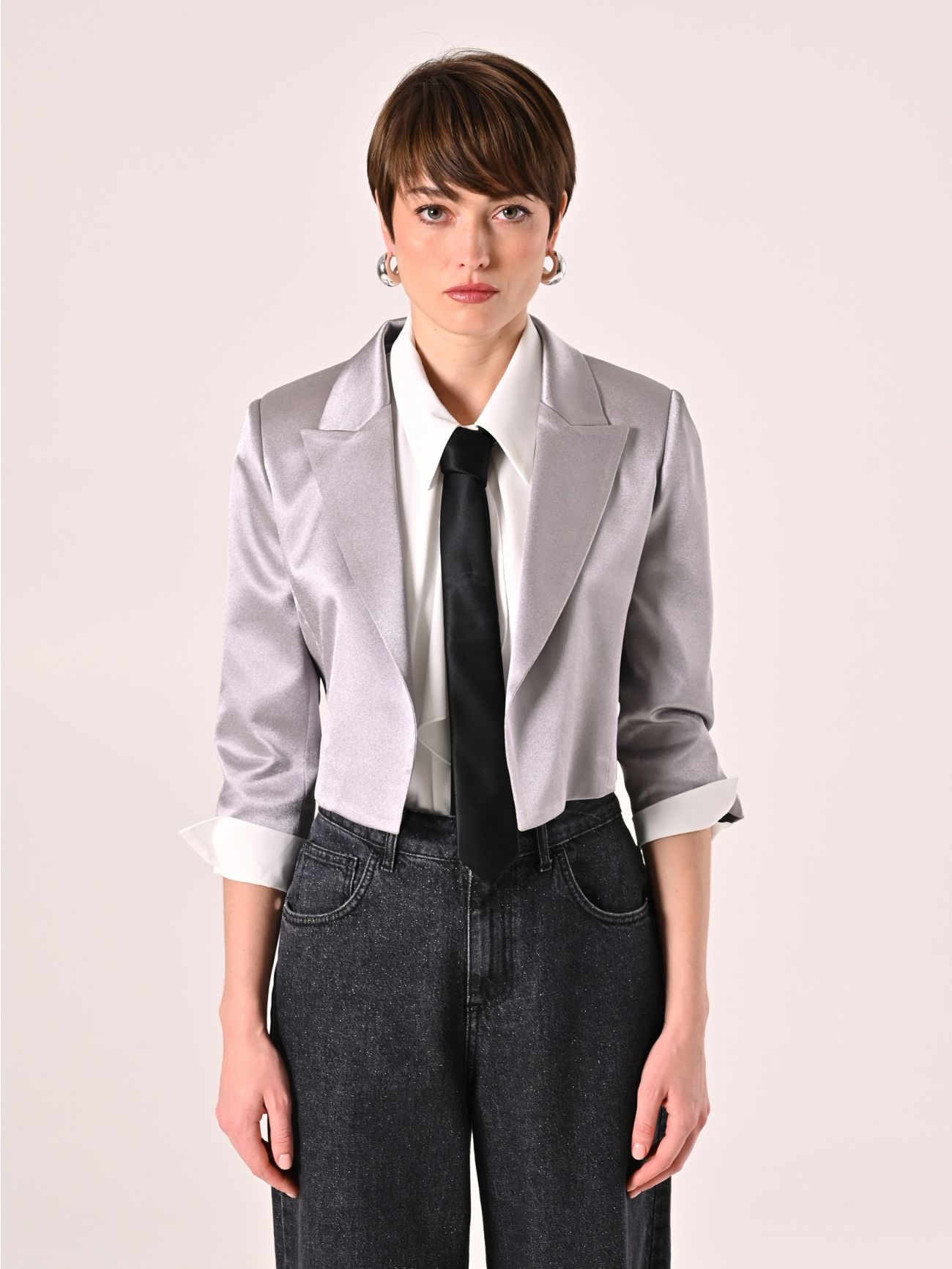 Giacca corta in Envers Satin det_2