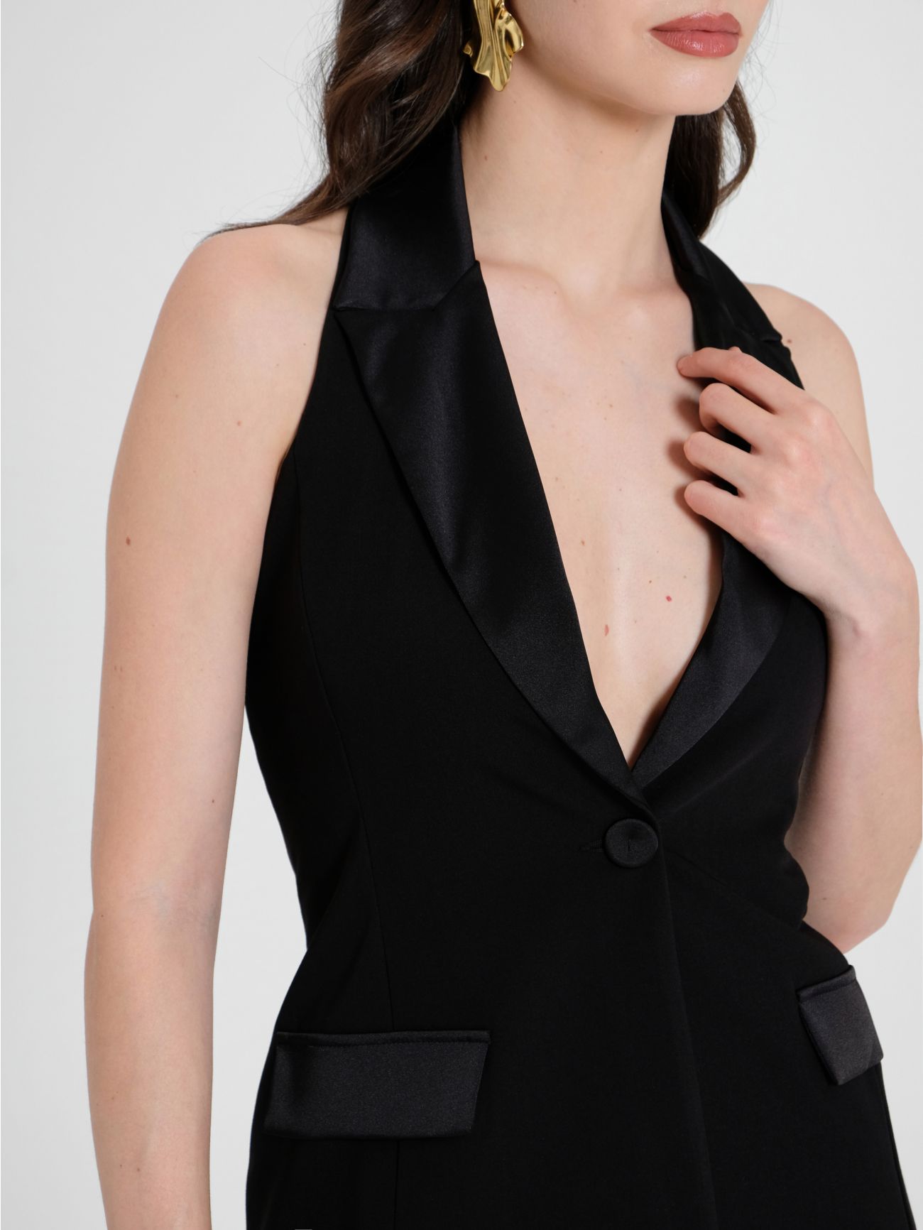 Gilet avec détails en satin in_i5