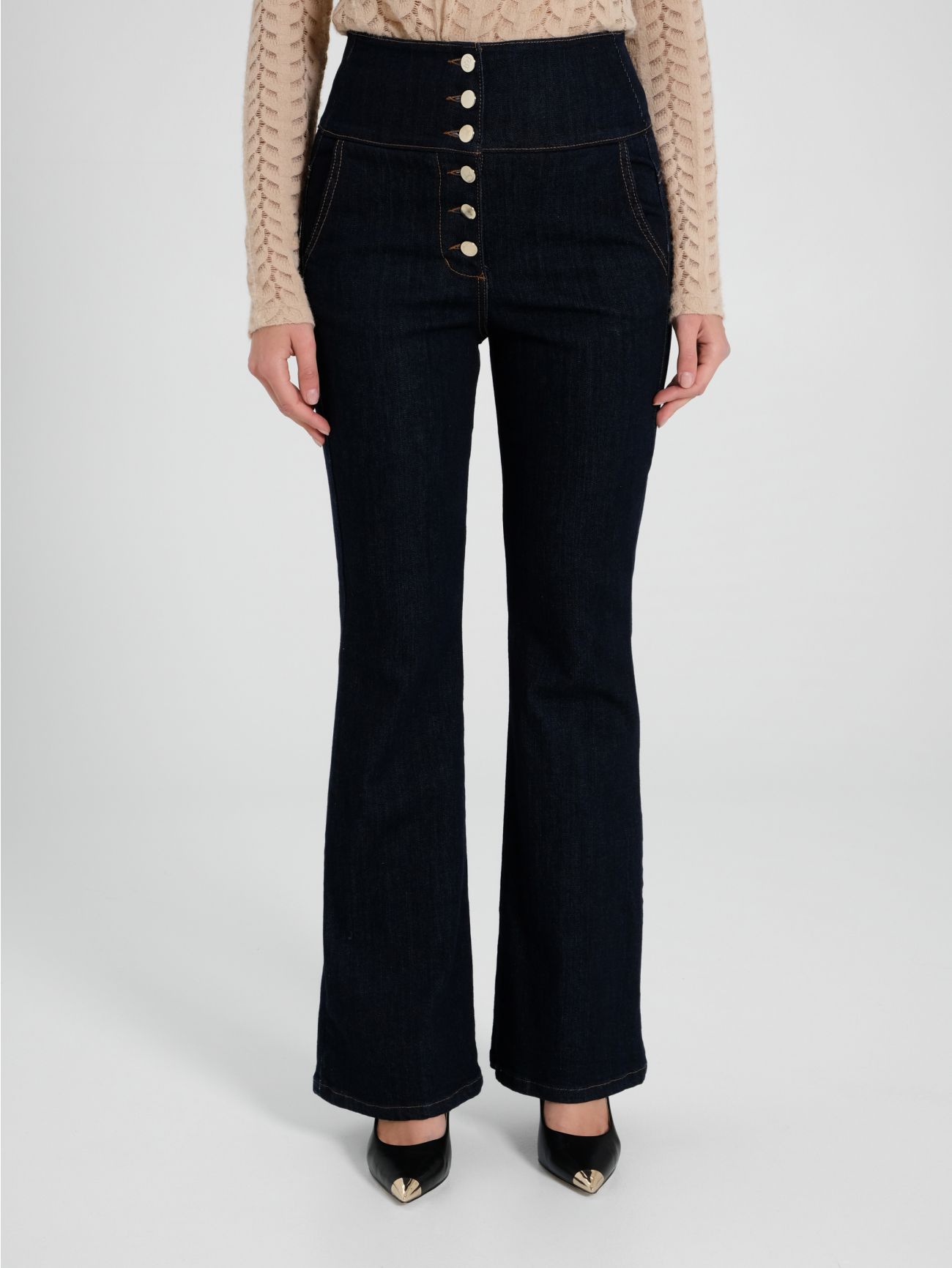 High-waisted Flared Jeans det_2