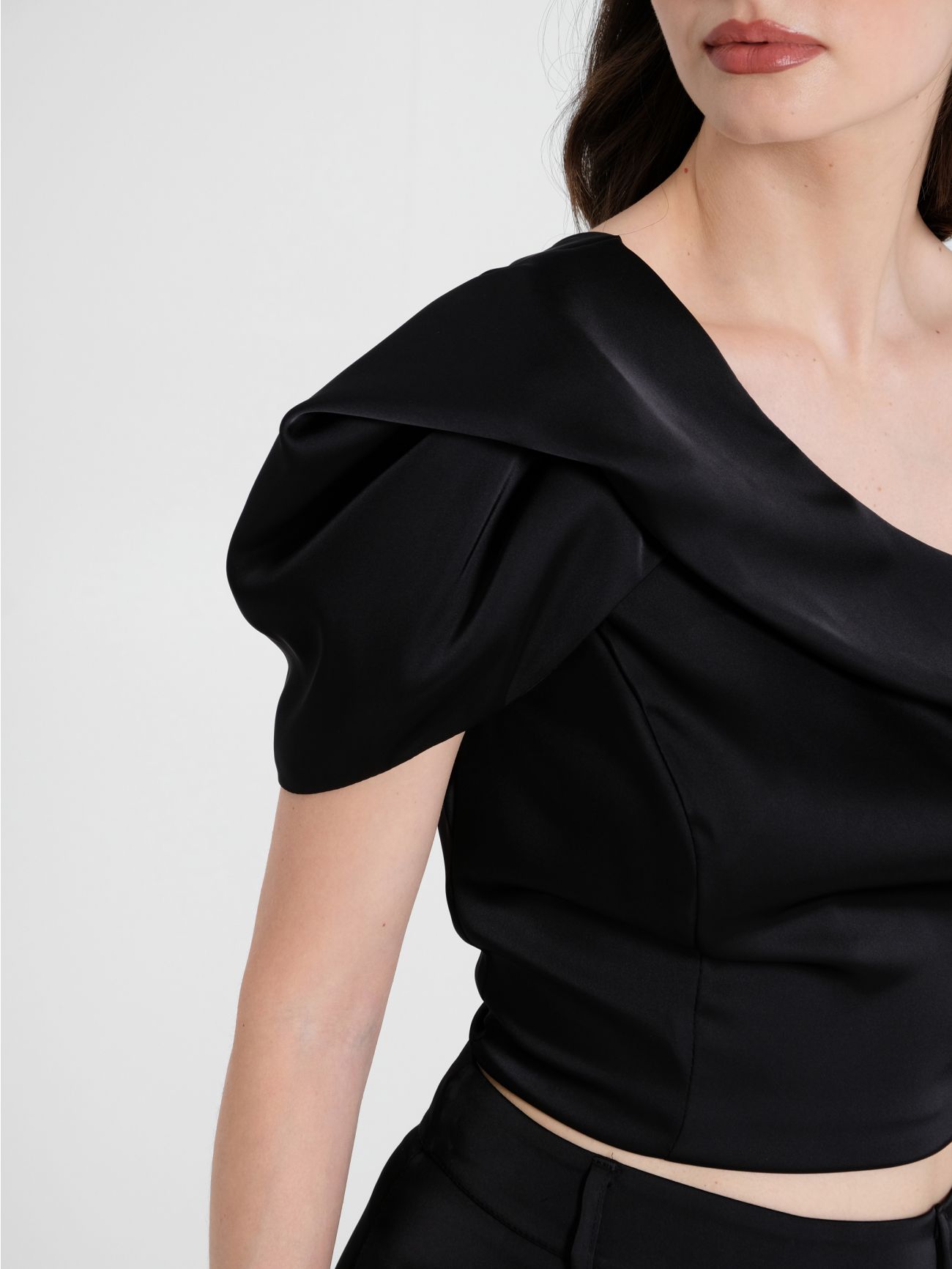 Black One-Shoulder Top in Satin in_i5