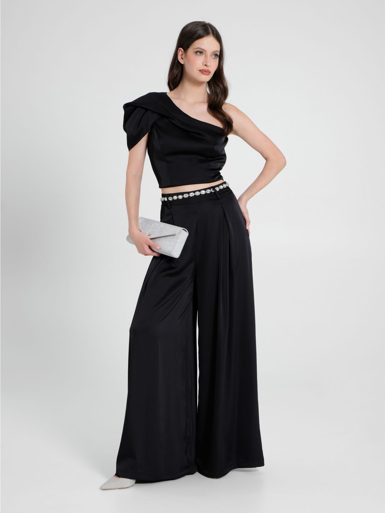 Black One-Shoulder Top in Satin in_i7
