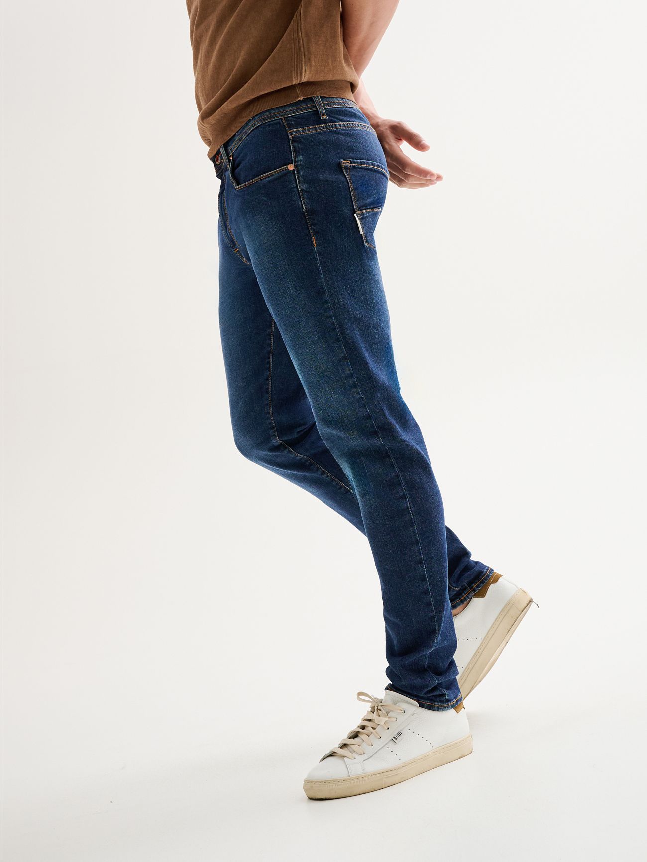 Vaqueros slim-fit; colección QB24 for men in_i7