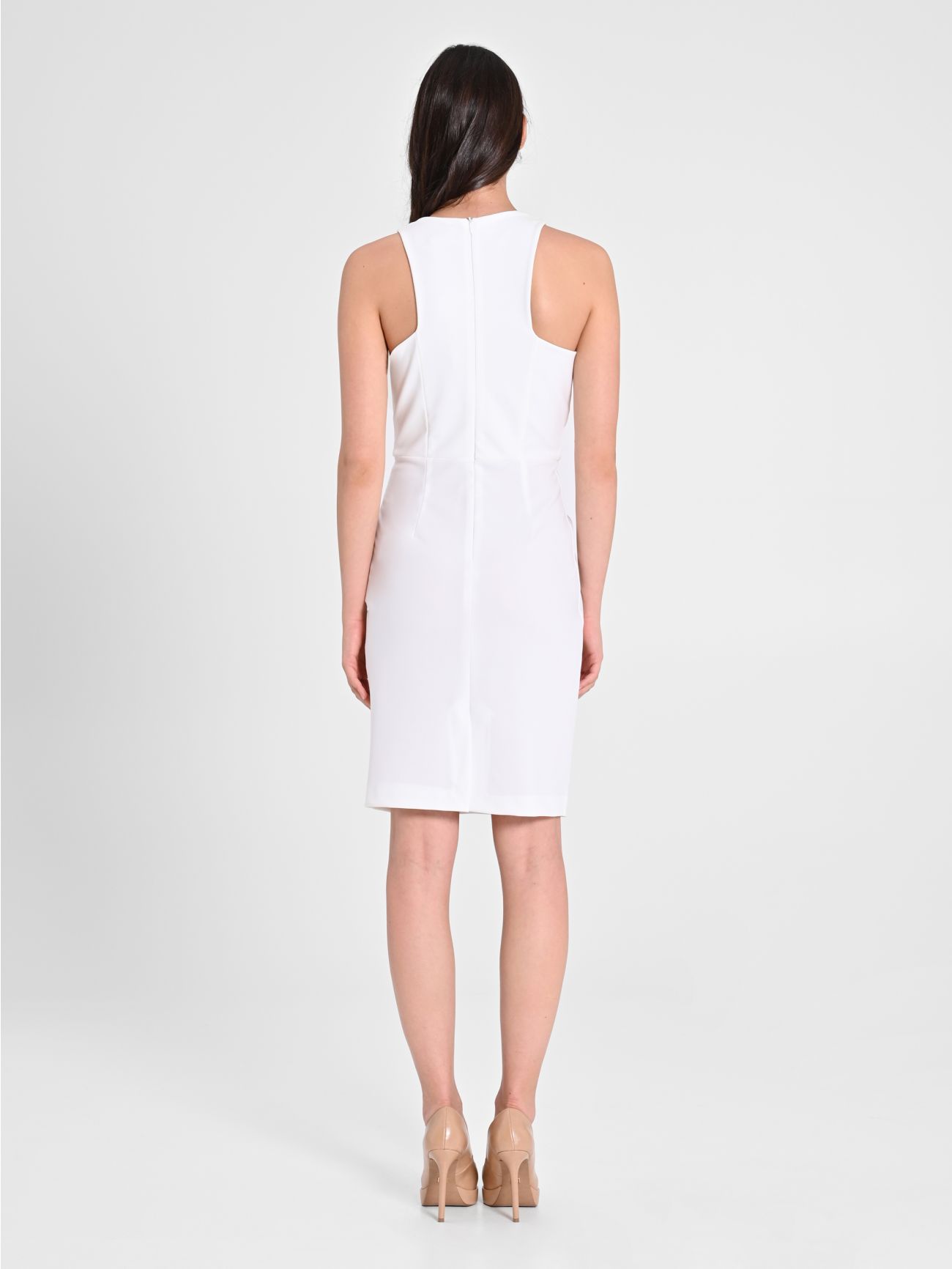 Vestido de tubo con inserción dorada det_3