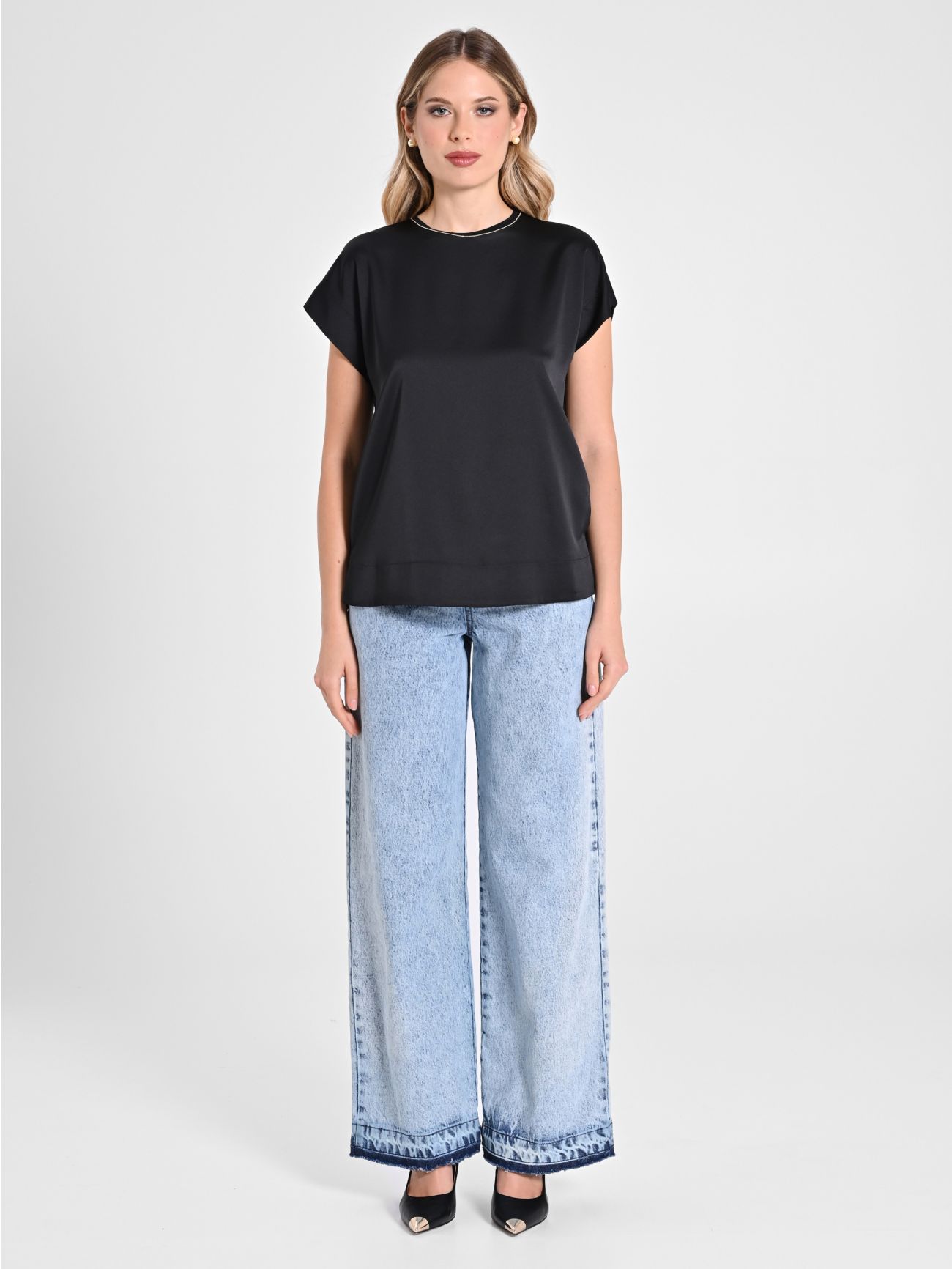 Blouse en envers satin noir det_1