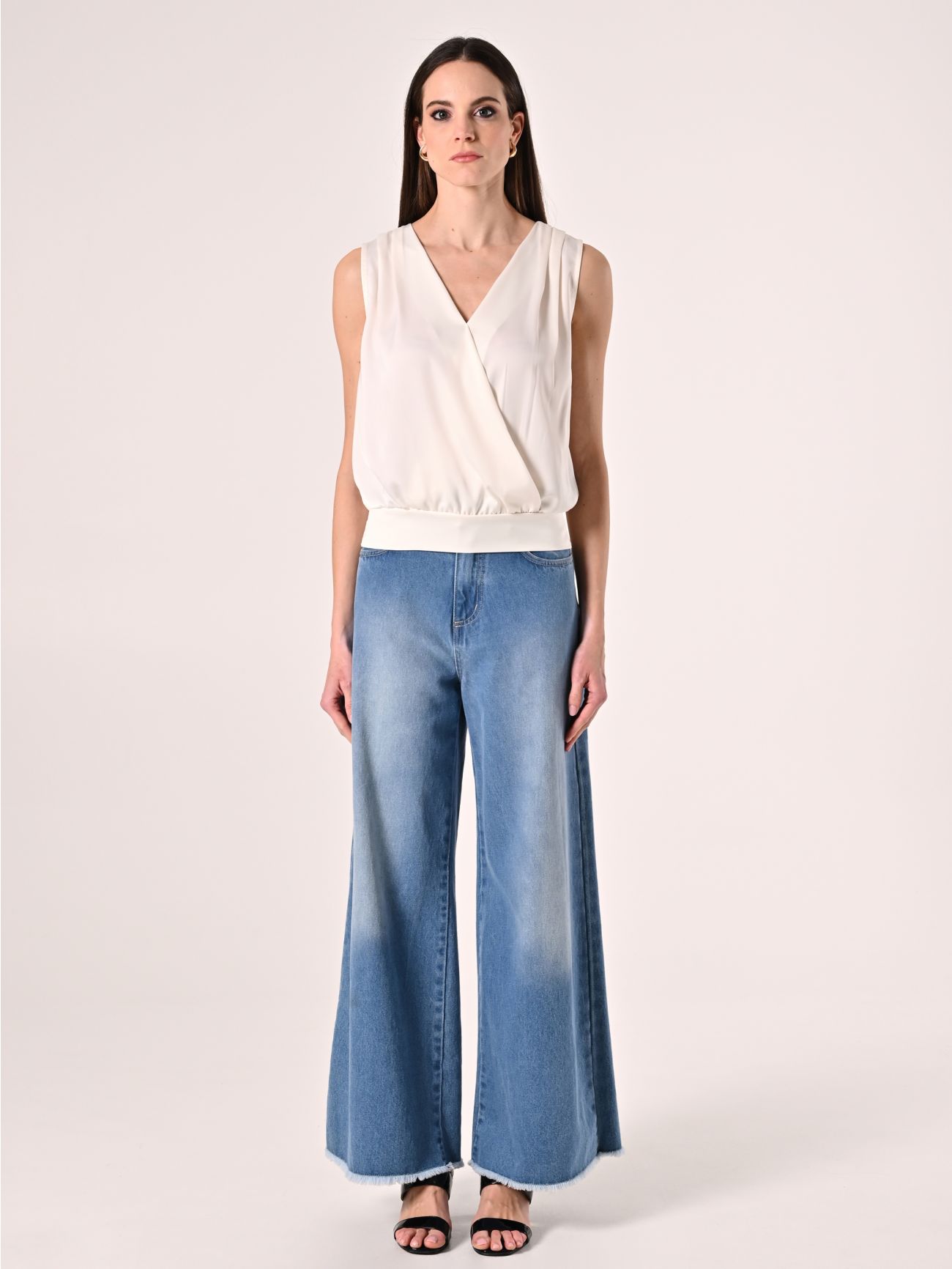 Crossover Top in White Satin det_1