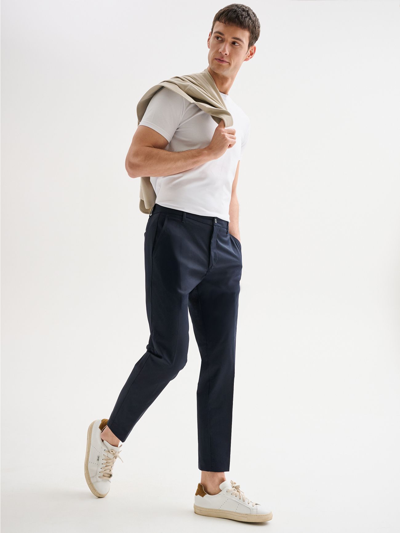 Men's Regular Trousers in Technical Fabric QB24 in_i7