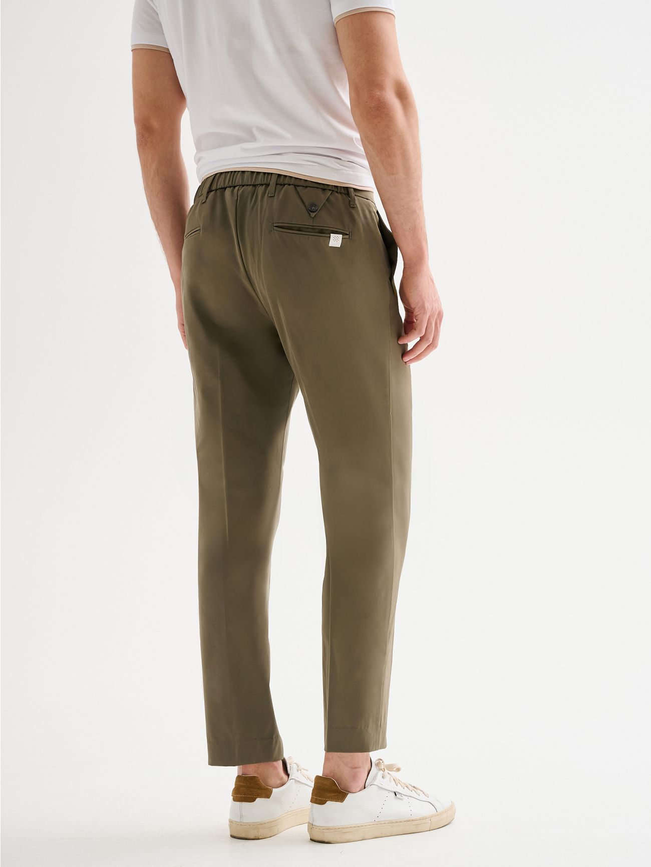 Men's Regular Trousers in Technical Fabric QB24 in_i4