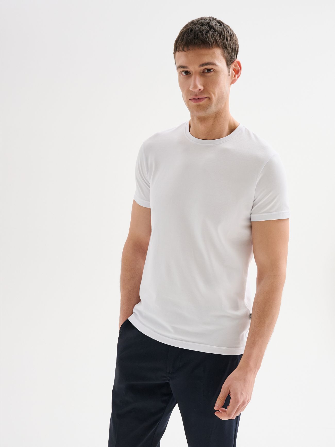 Men's White Short-Sleeved Crewneck T-Shirt QB24  Rinascimento